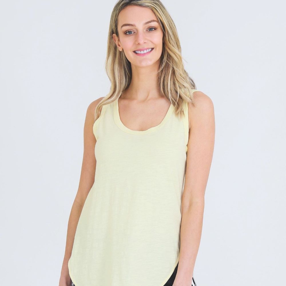 Women's Scoop Neck Tees