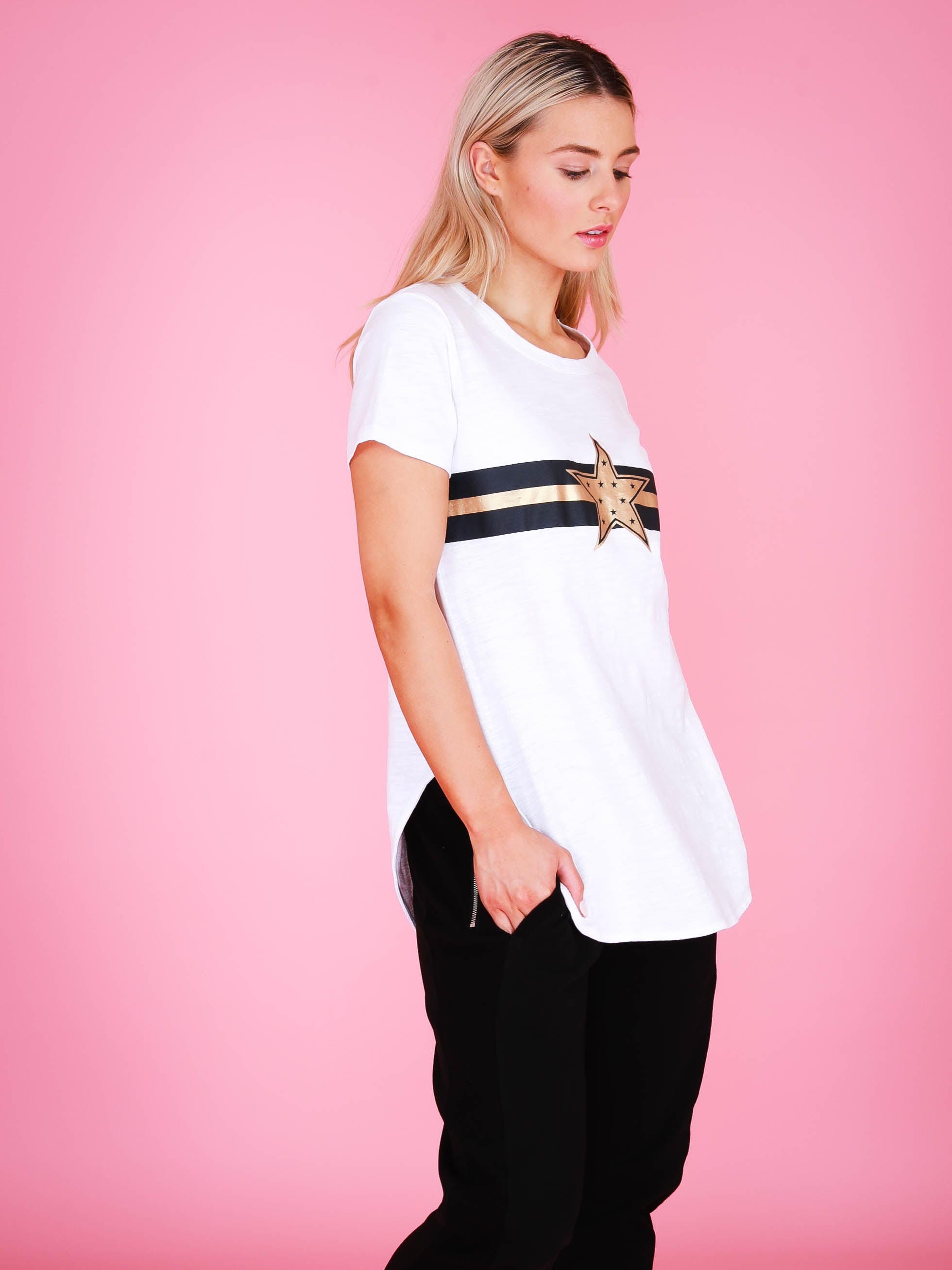 white cotton t shirt
