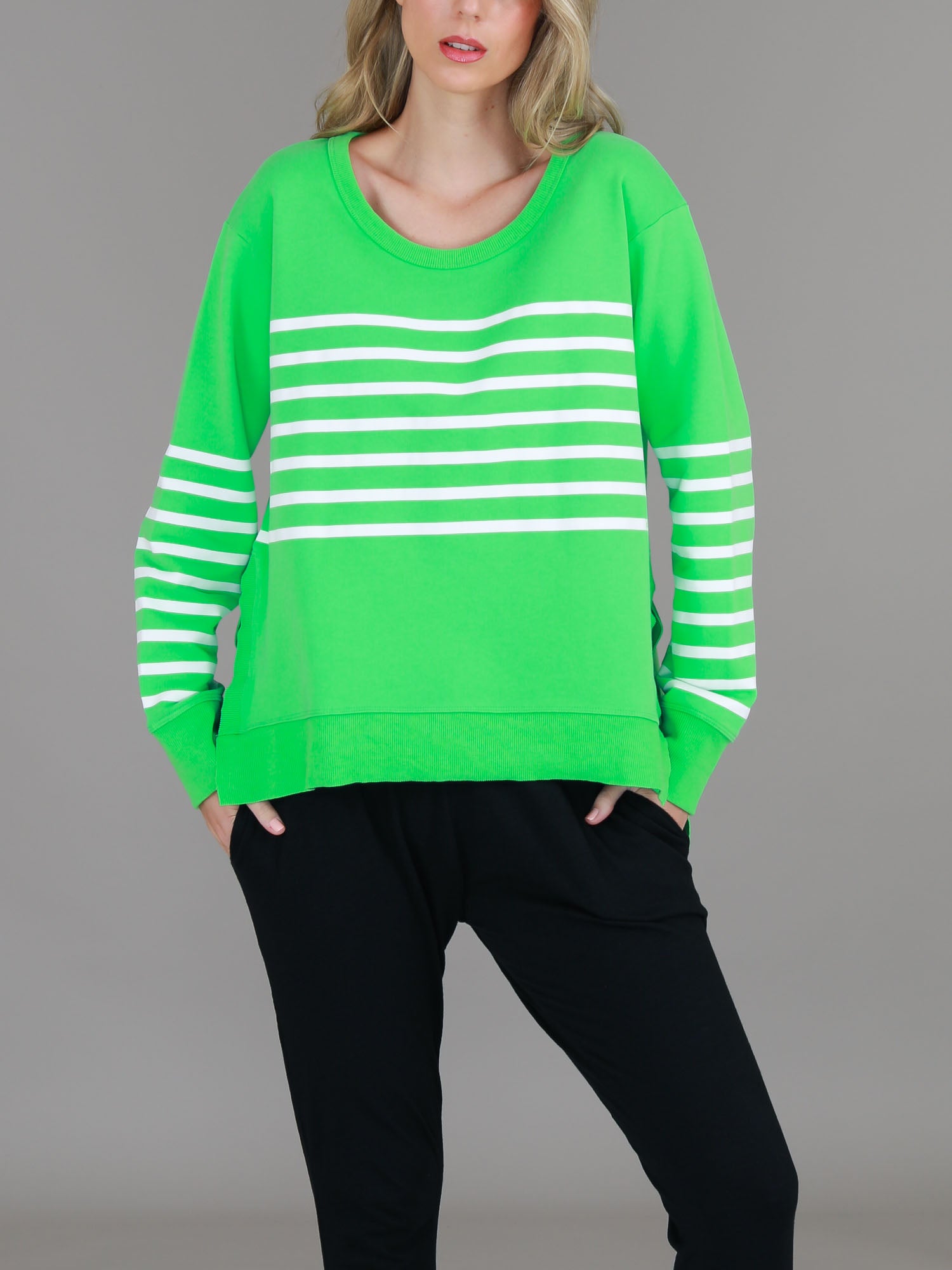 crewnecks women #color_apple green