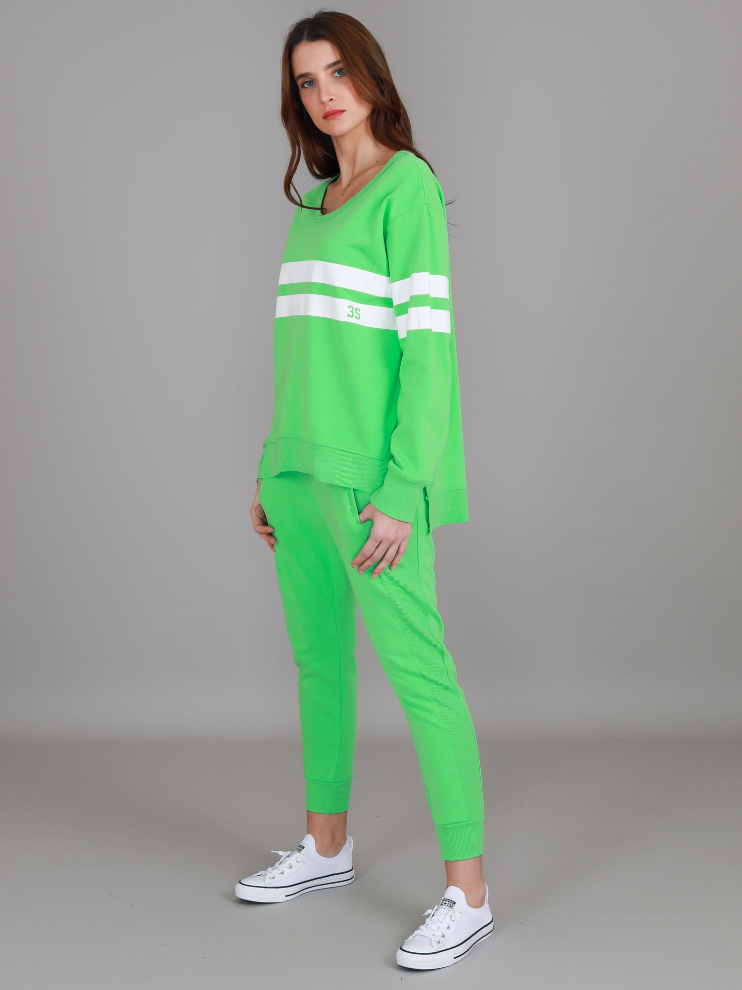 vintage green crewneck #color_apple green