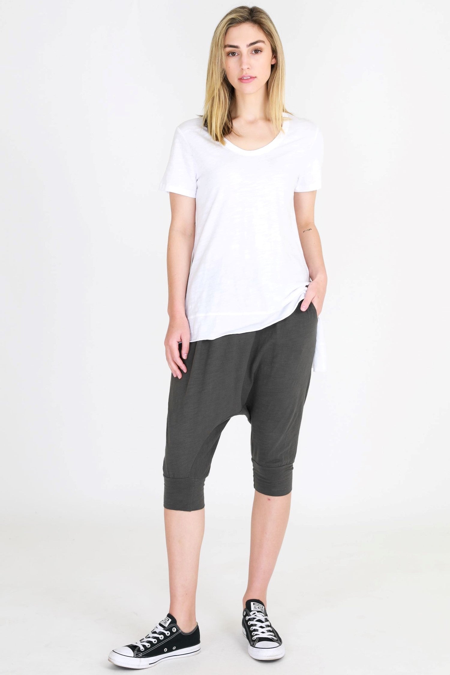 Drop Crotch Pants for Women #color_charcoal