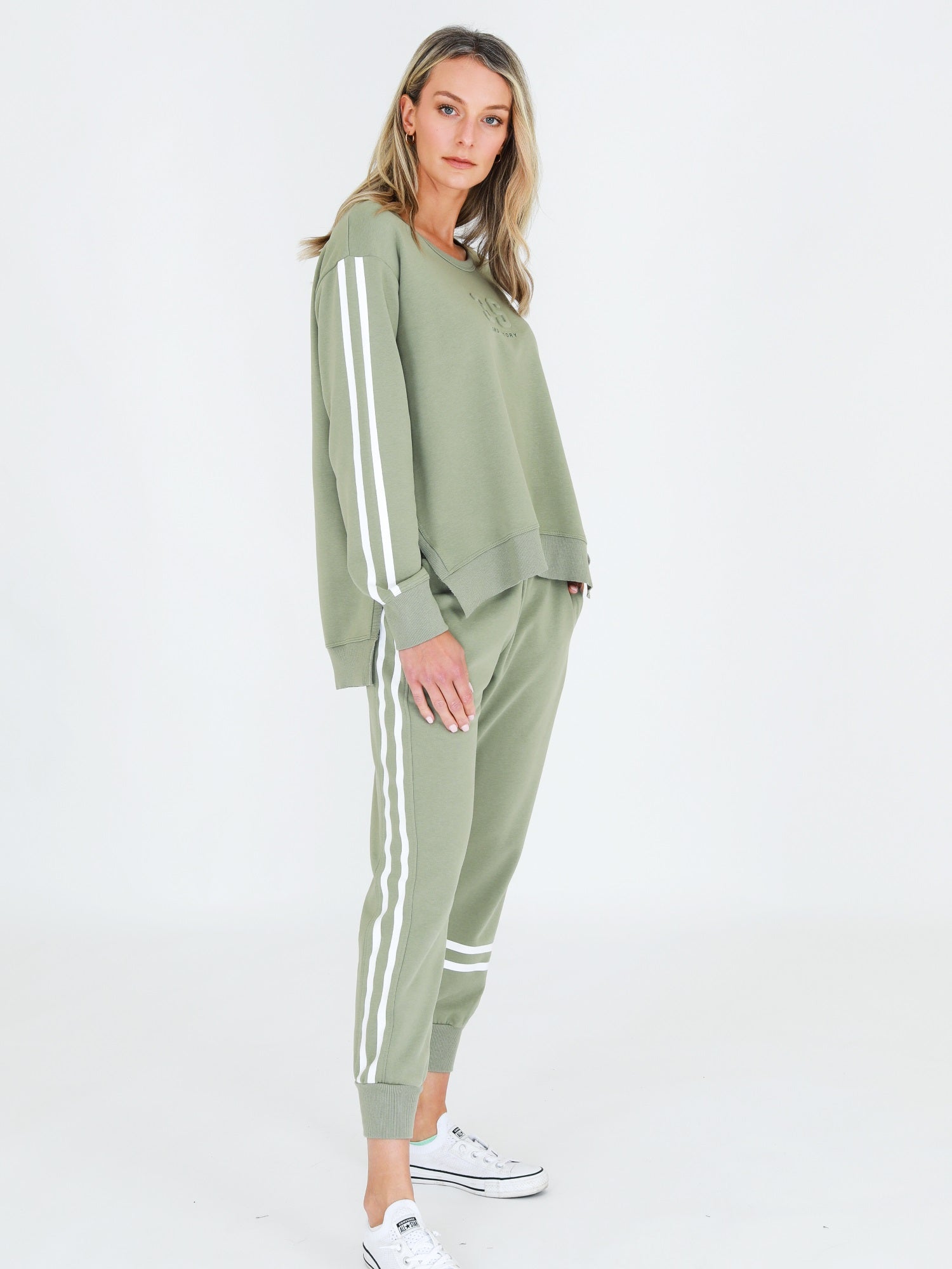 tracksuit #color_sage leaf