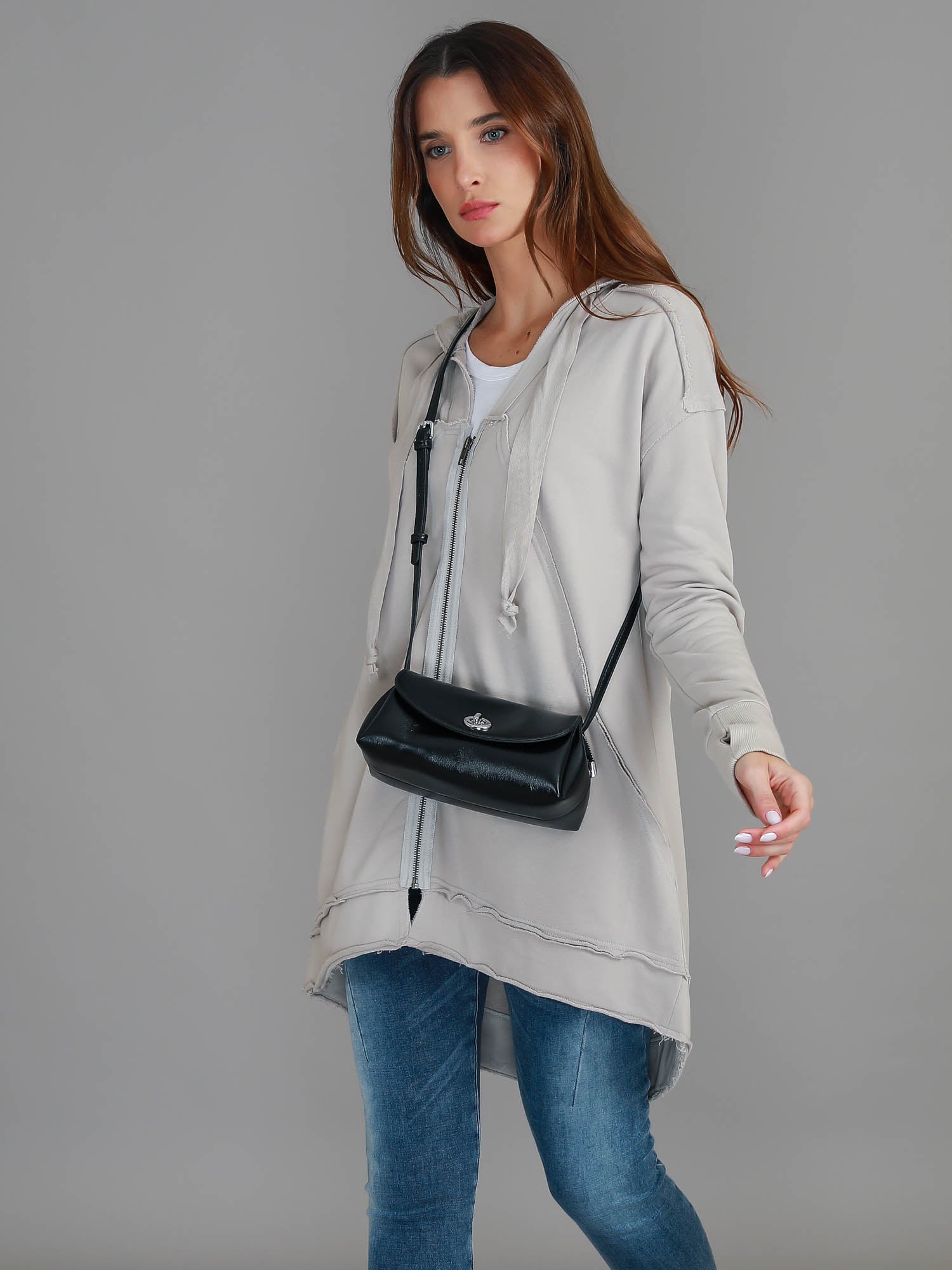 best crossbody bags for women #color_black
