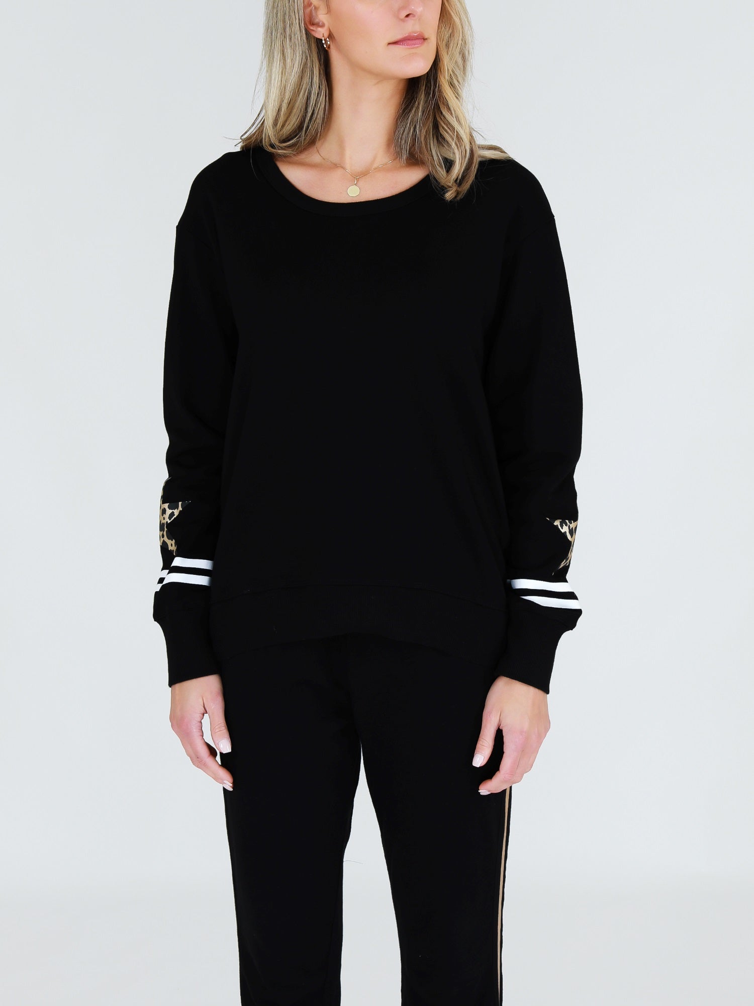 tracksuit nz #color_black