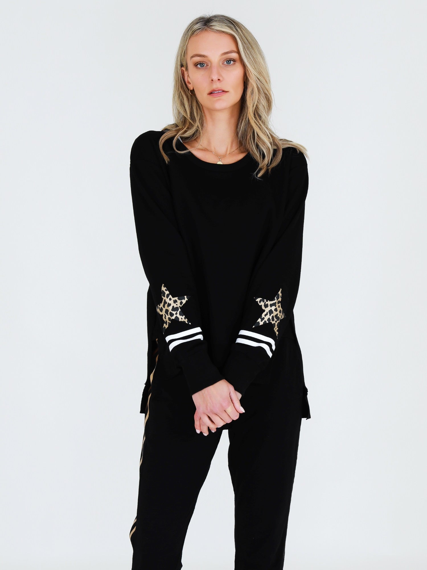 tracksuit #color_black