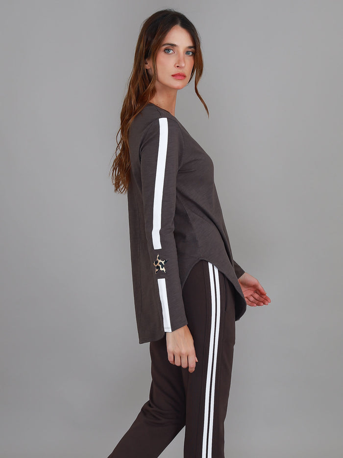 Junee Leopard Star Long Sleeve T Shirt