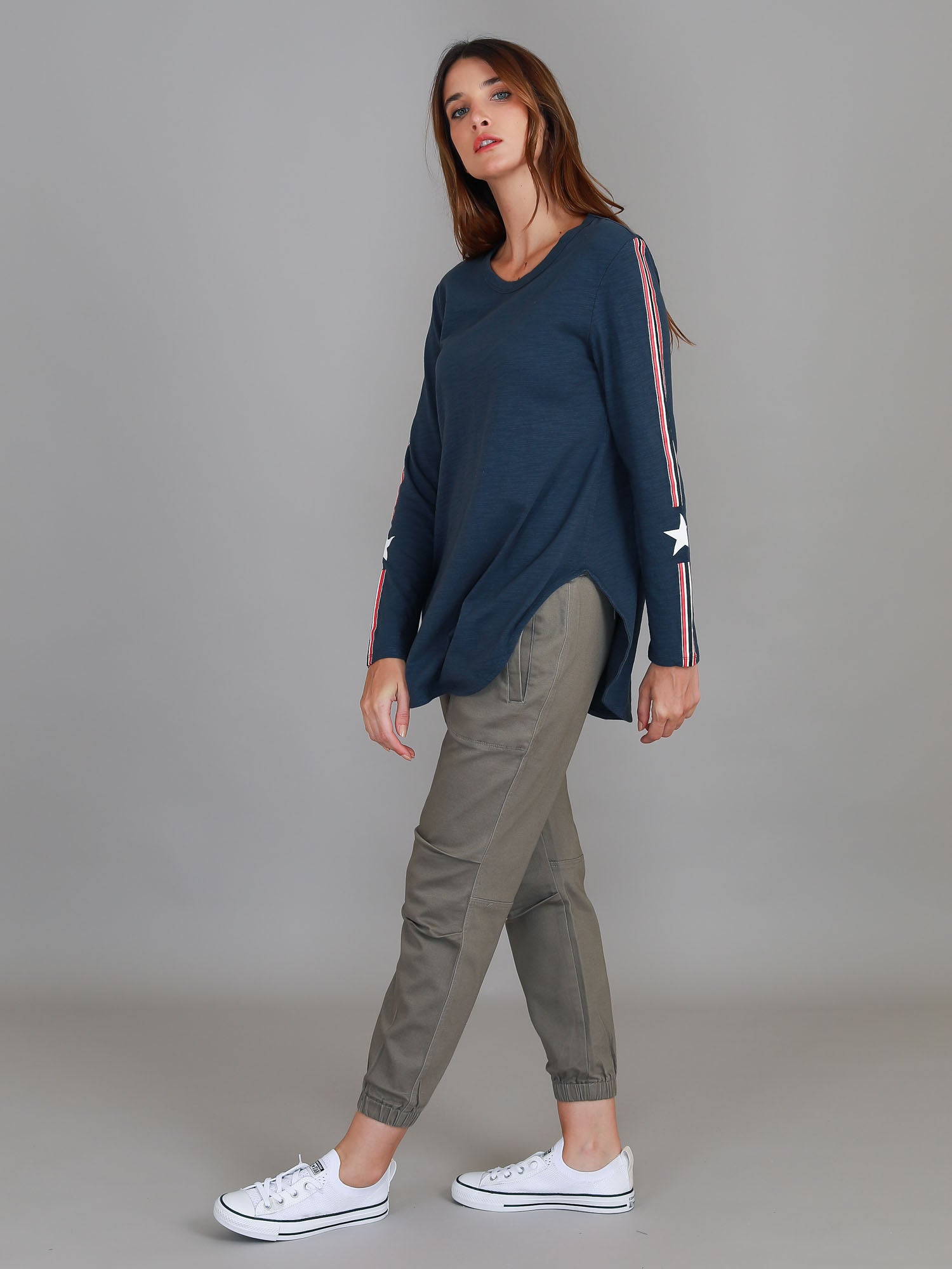 female graphic tees #color_navy