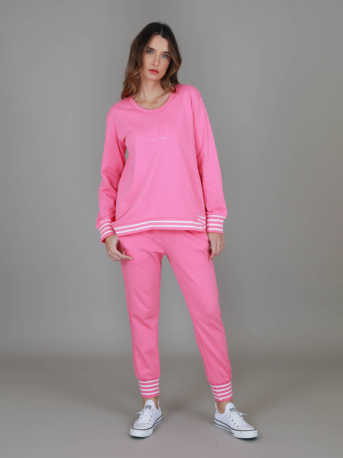 pink logo sweatshirt #color_pop pink