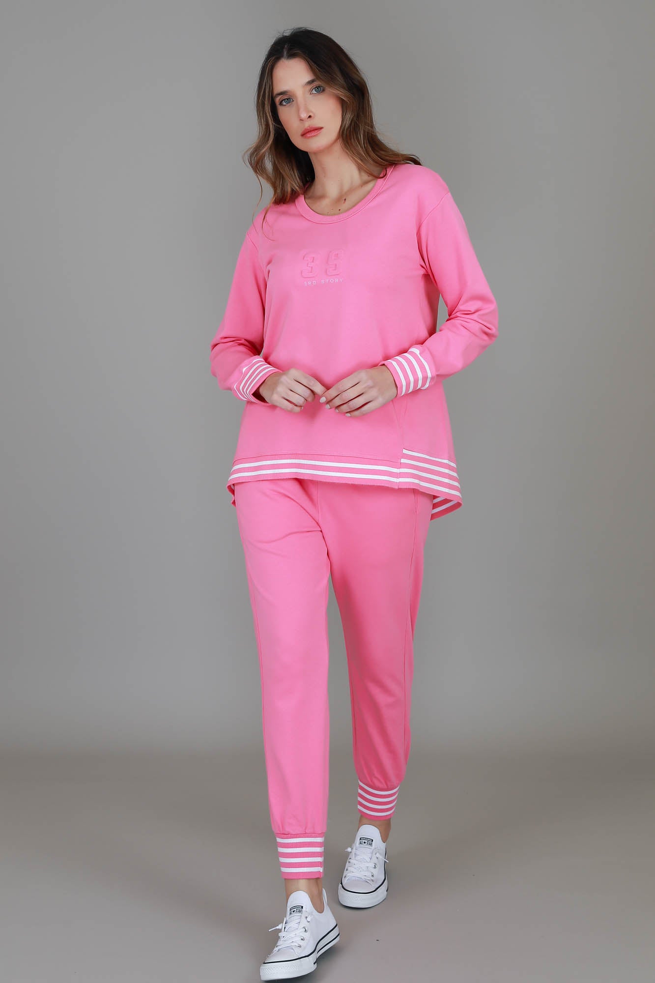 hot pink crewneck #color_pop pink