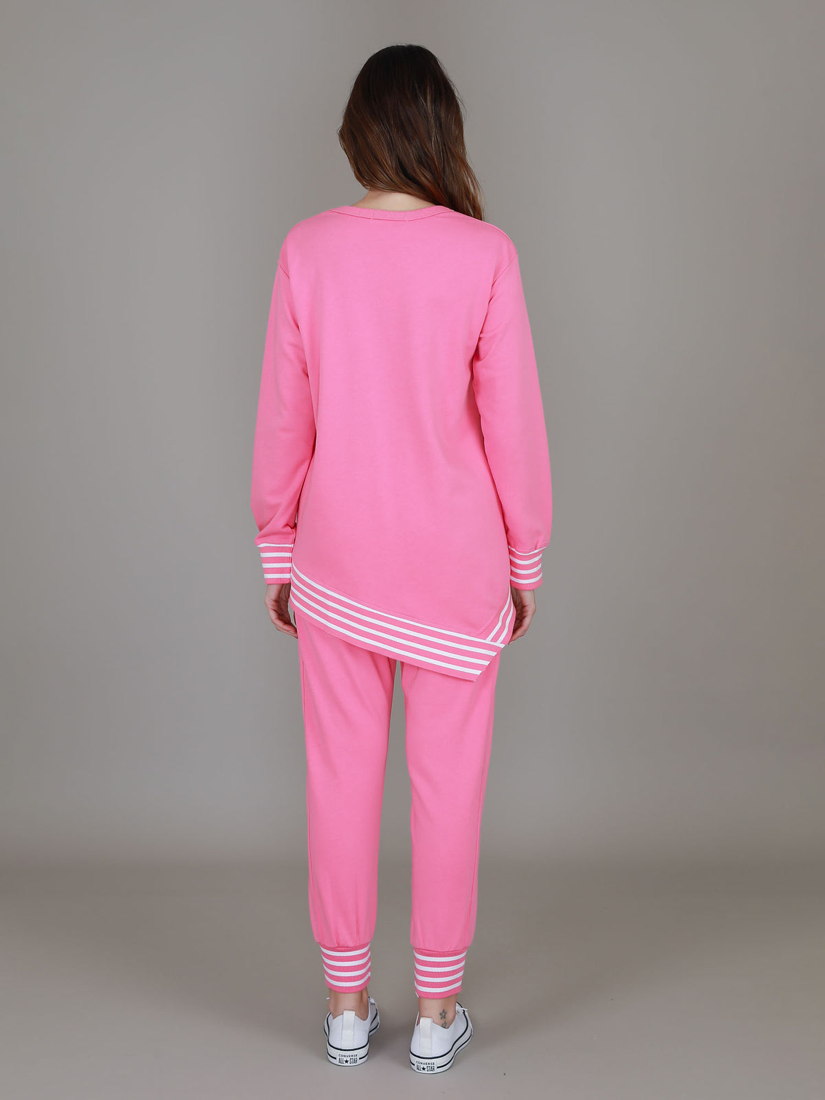 pink crewneck jumper #color_pop pink