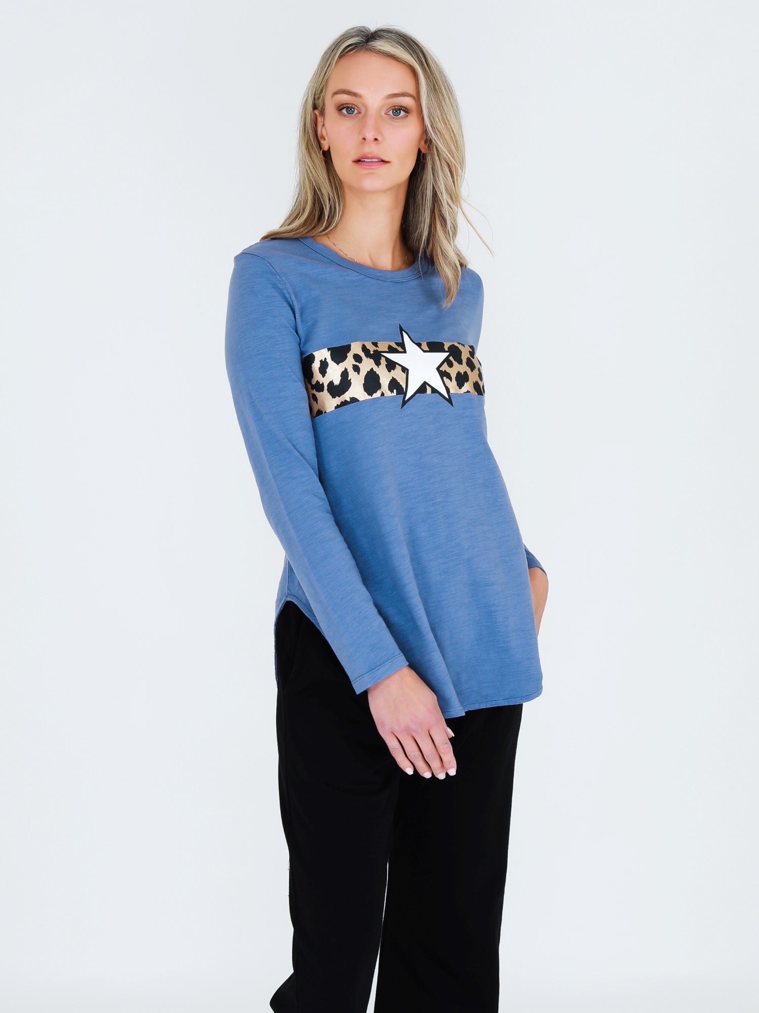 AM24051 LOOK & LEOPARD PRINT TEE