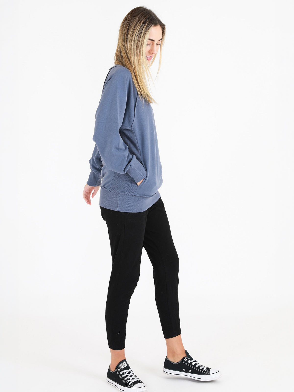 blue sweatshirt women's #color_bluestone