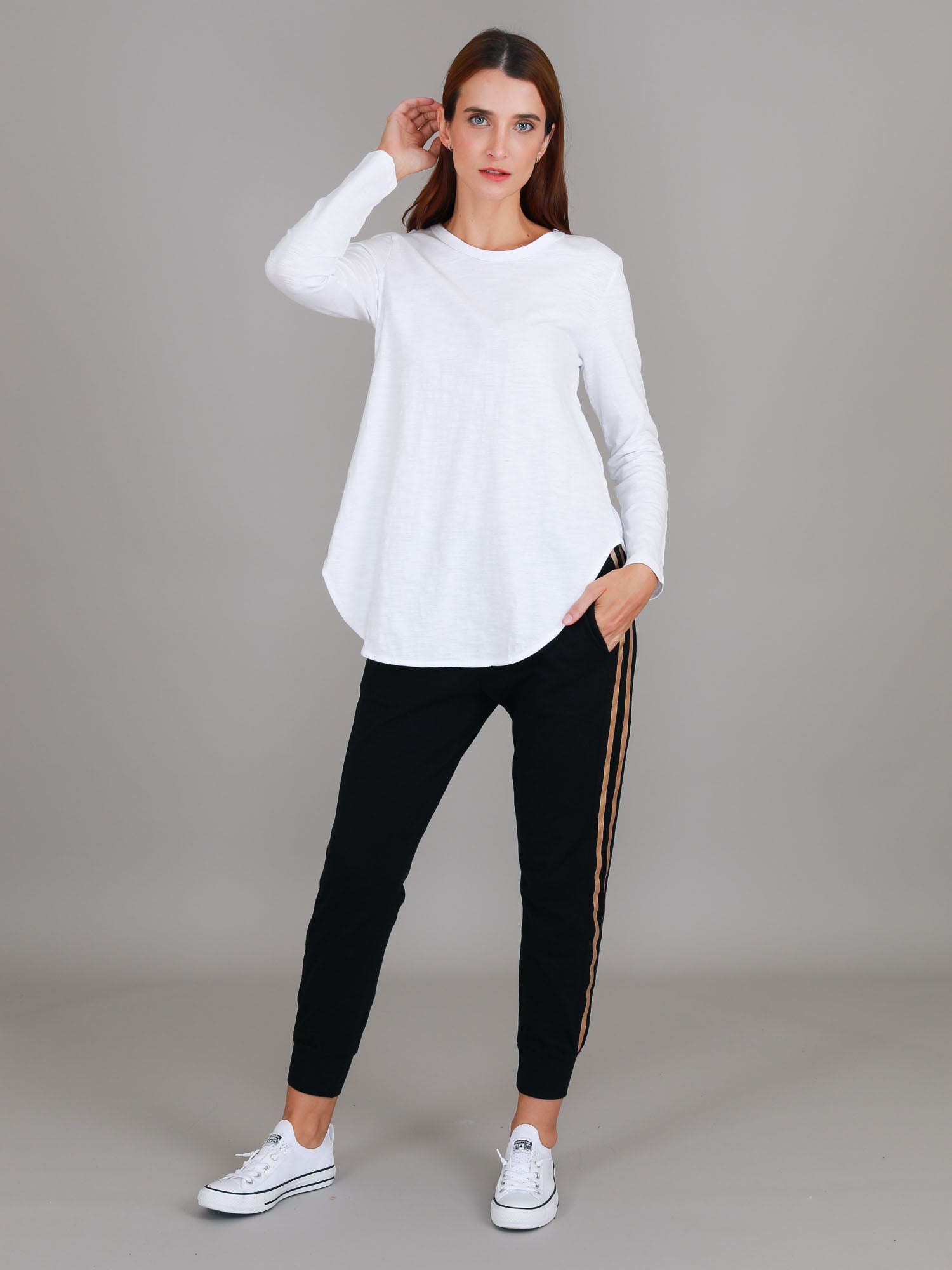 long length t shirt #color_white