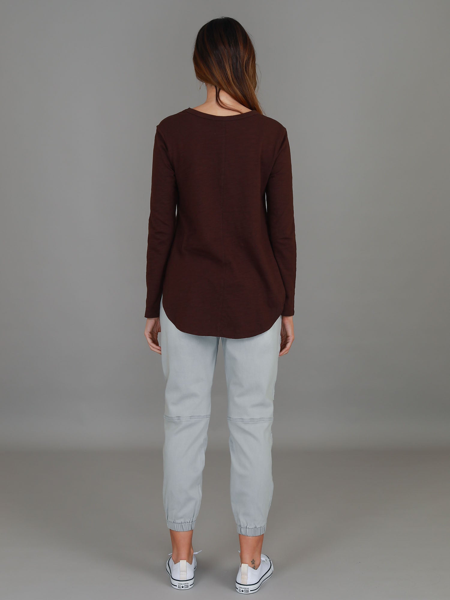 oversized women's tee #color_cocoa