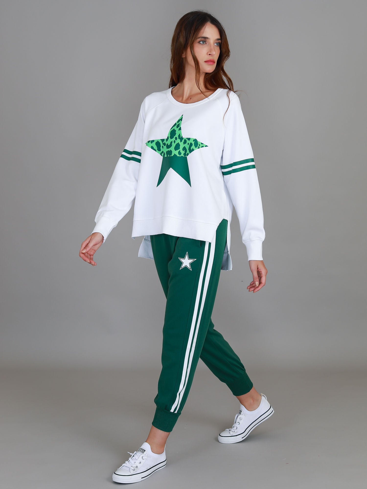 Ginger Leopard Green Splice Star Sweatshirt
