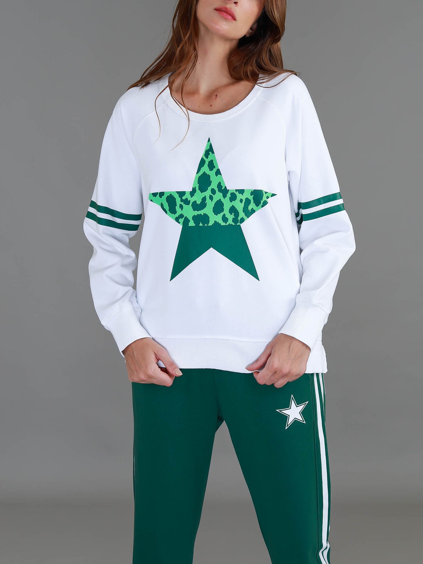 Ginger Leopard Green Splice Star Sweatshirt