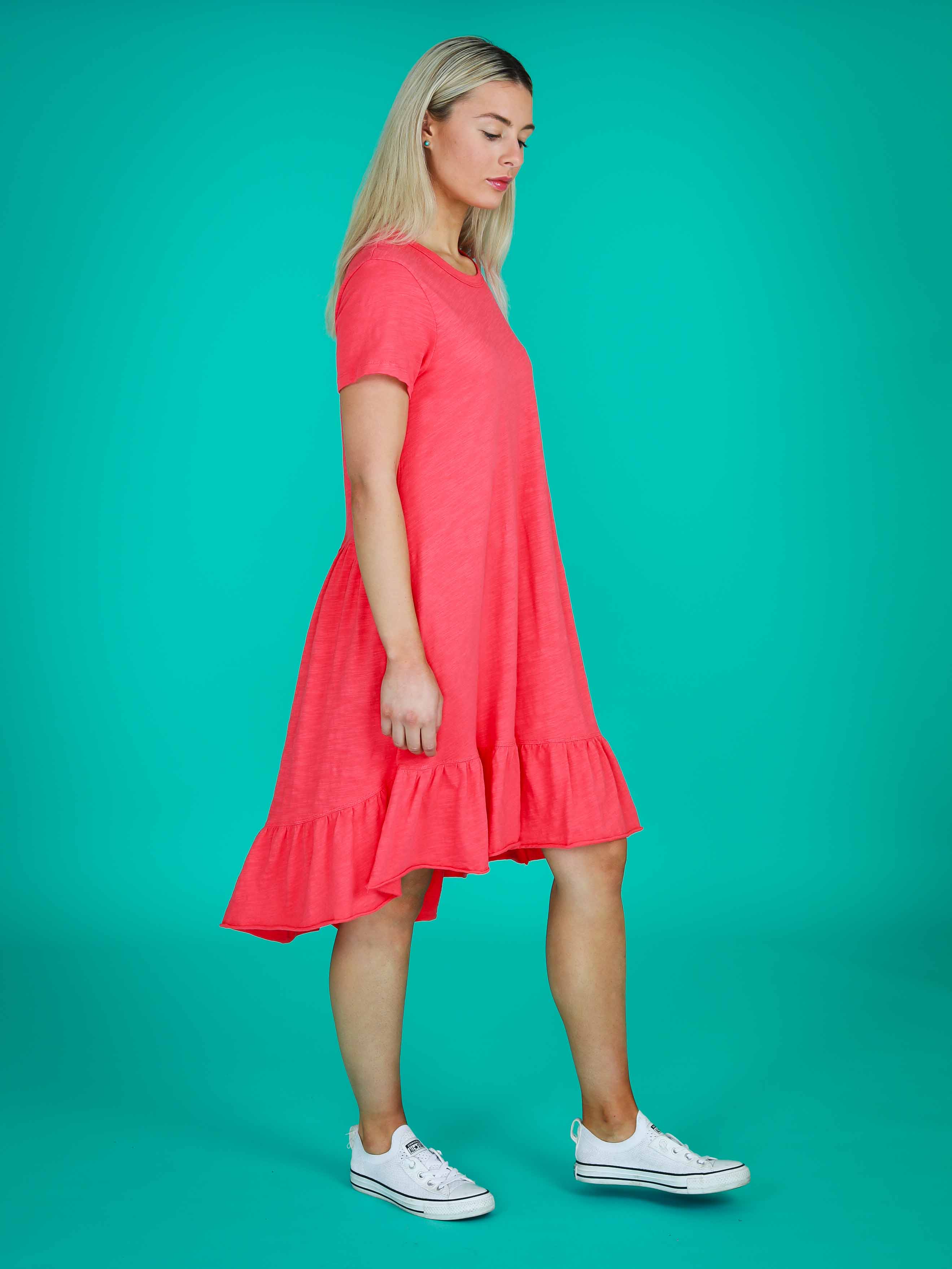 red dresses #color_lipstick