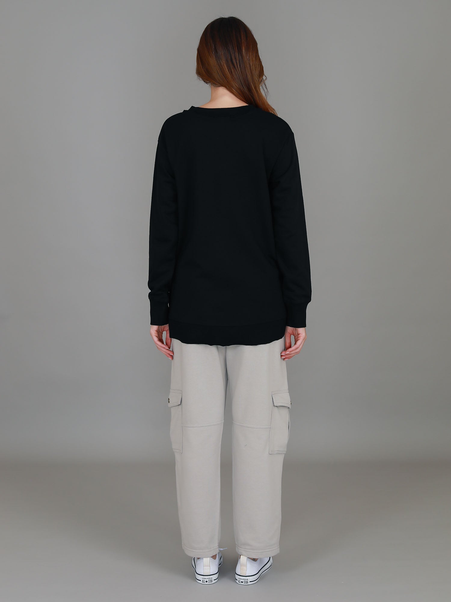 v-neck sweater ladies #color_black