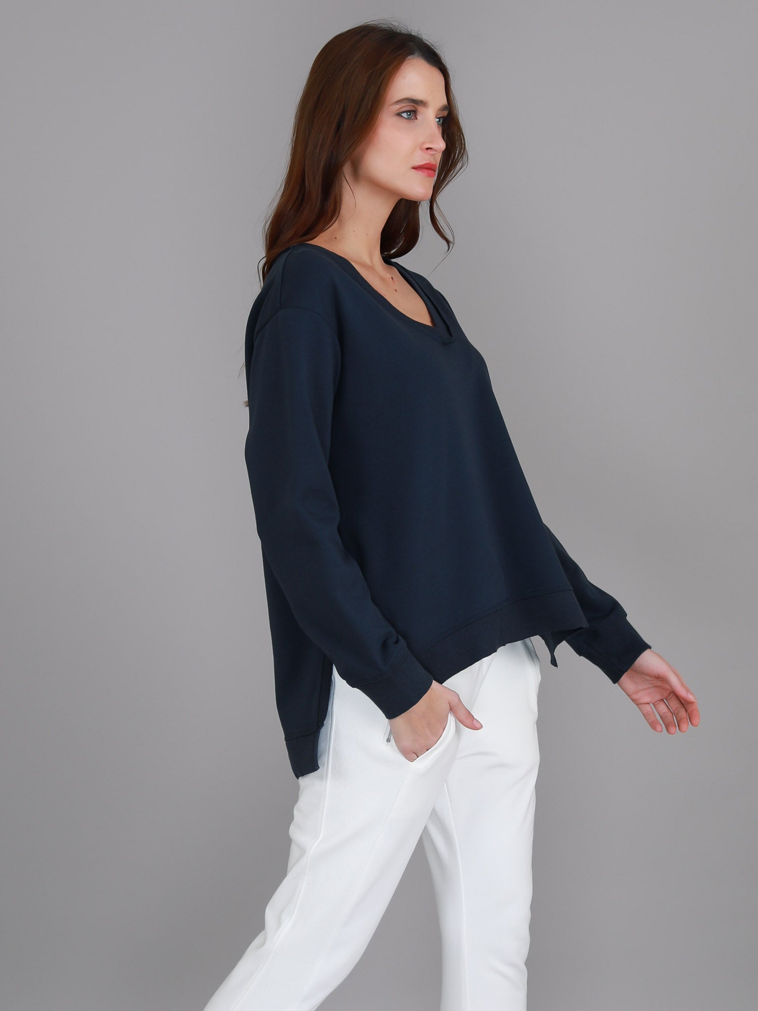 plus size v neck sweatshirt #color_ink