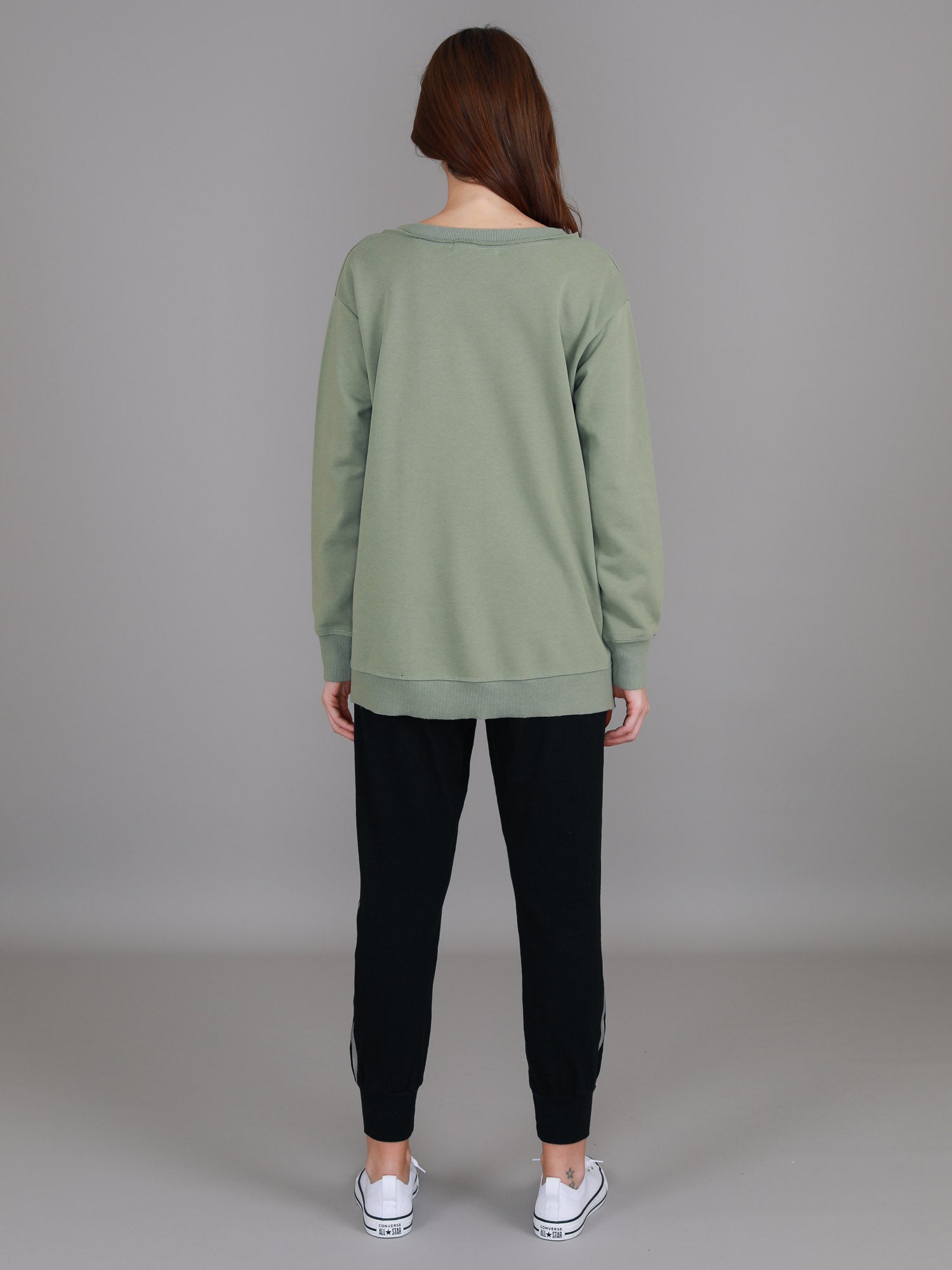 oversized v neck sweatshirt #color_kiwi