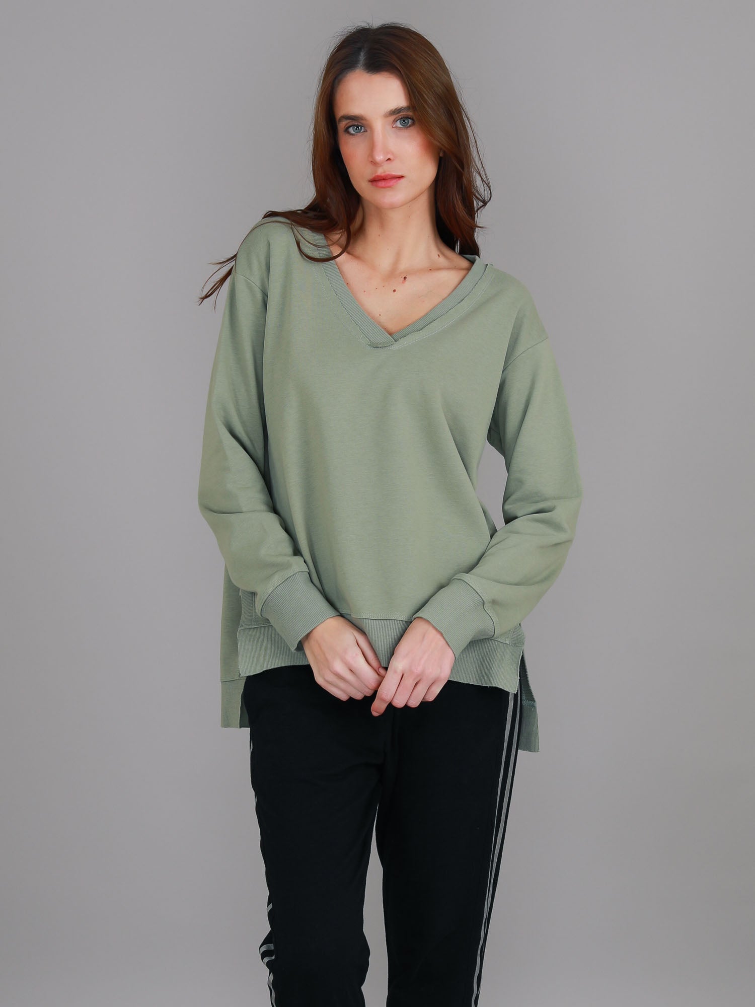 women's v neck sweatshirt #color_kiwi