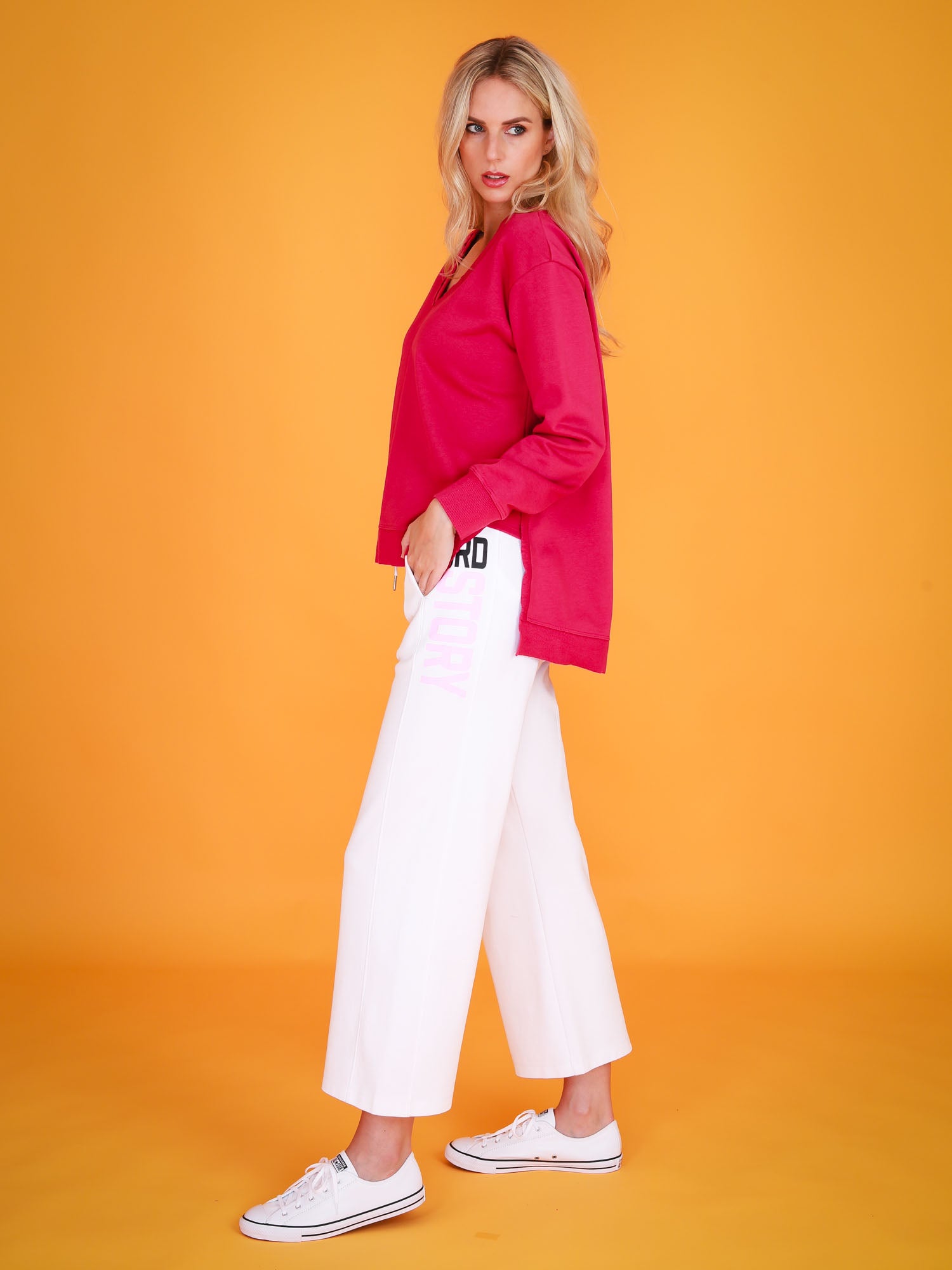womens v neck jumper #color_magenta pink