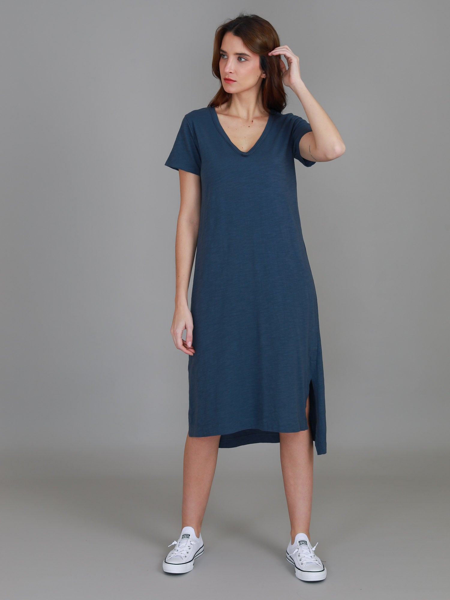 v-neck dress with sleeves #color_indigo