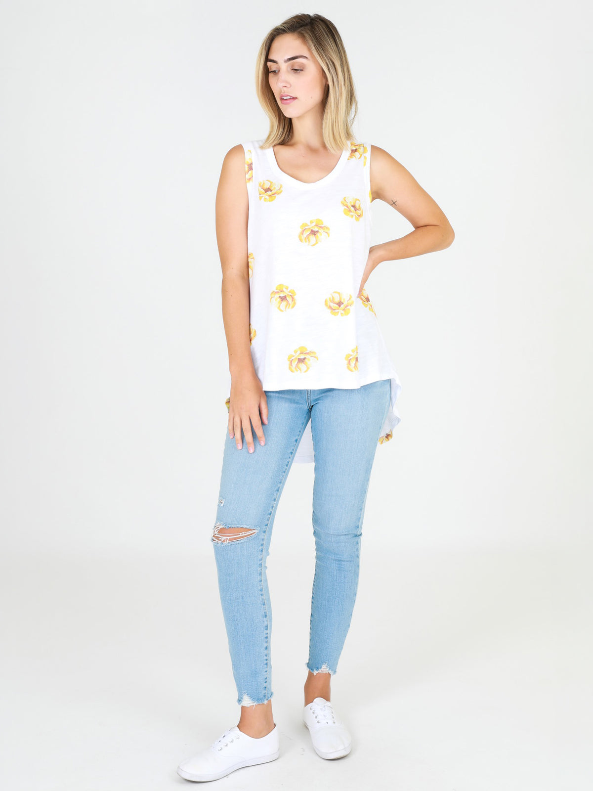 white tank top womens #color_white
