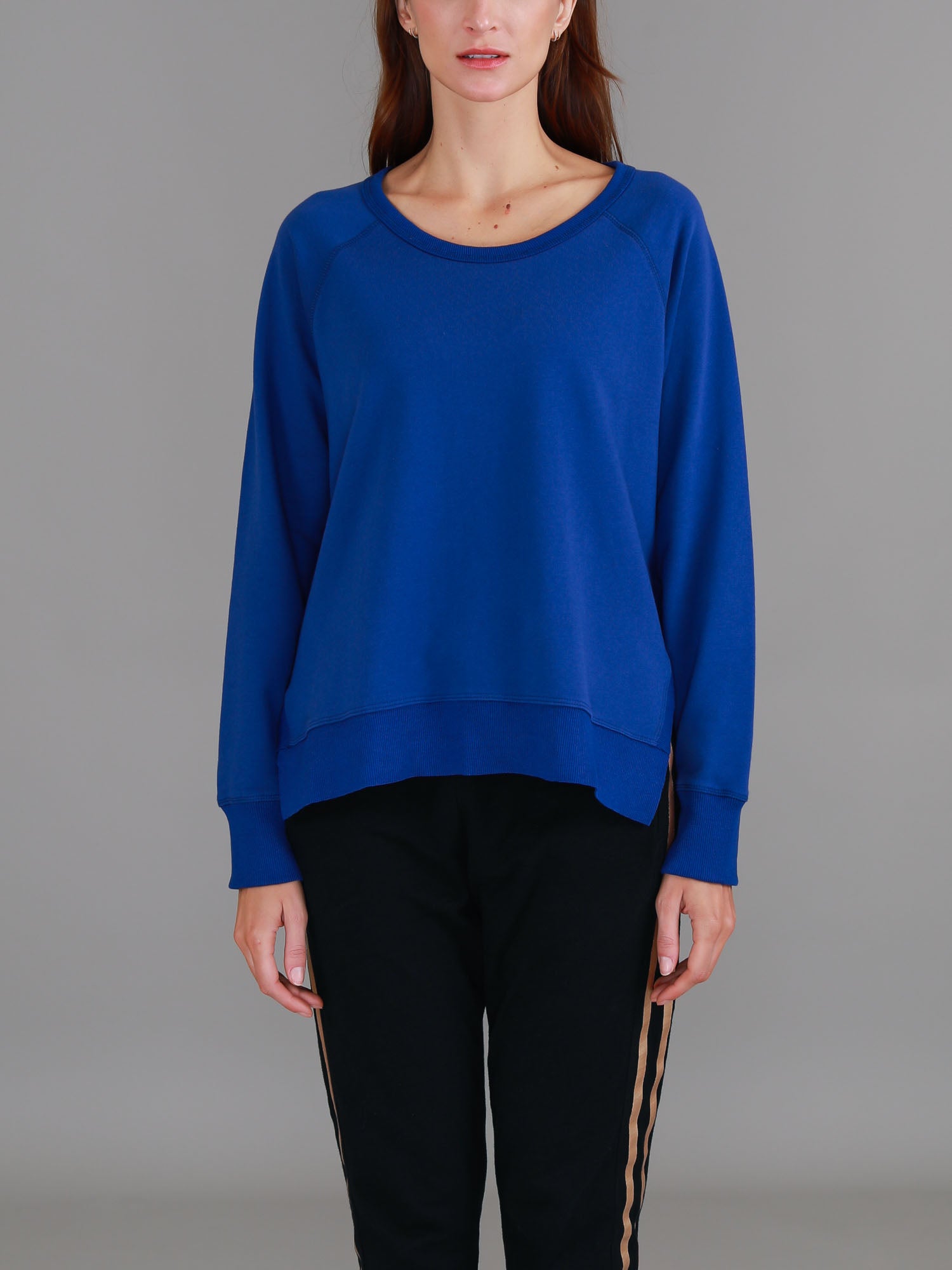 navy sweatshirts #color_dusk blue