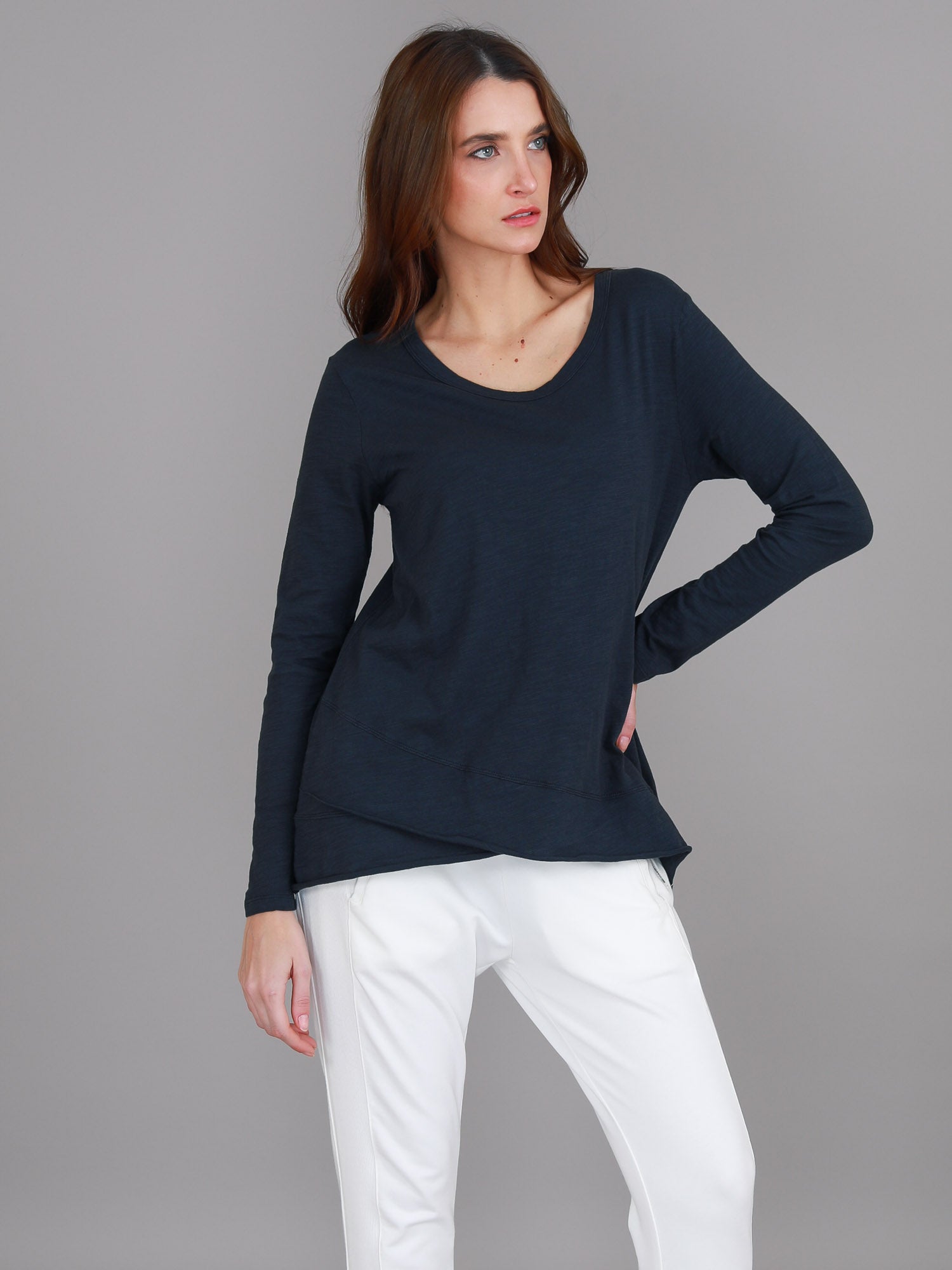 basic tops #color_ink