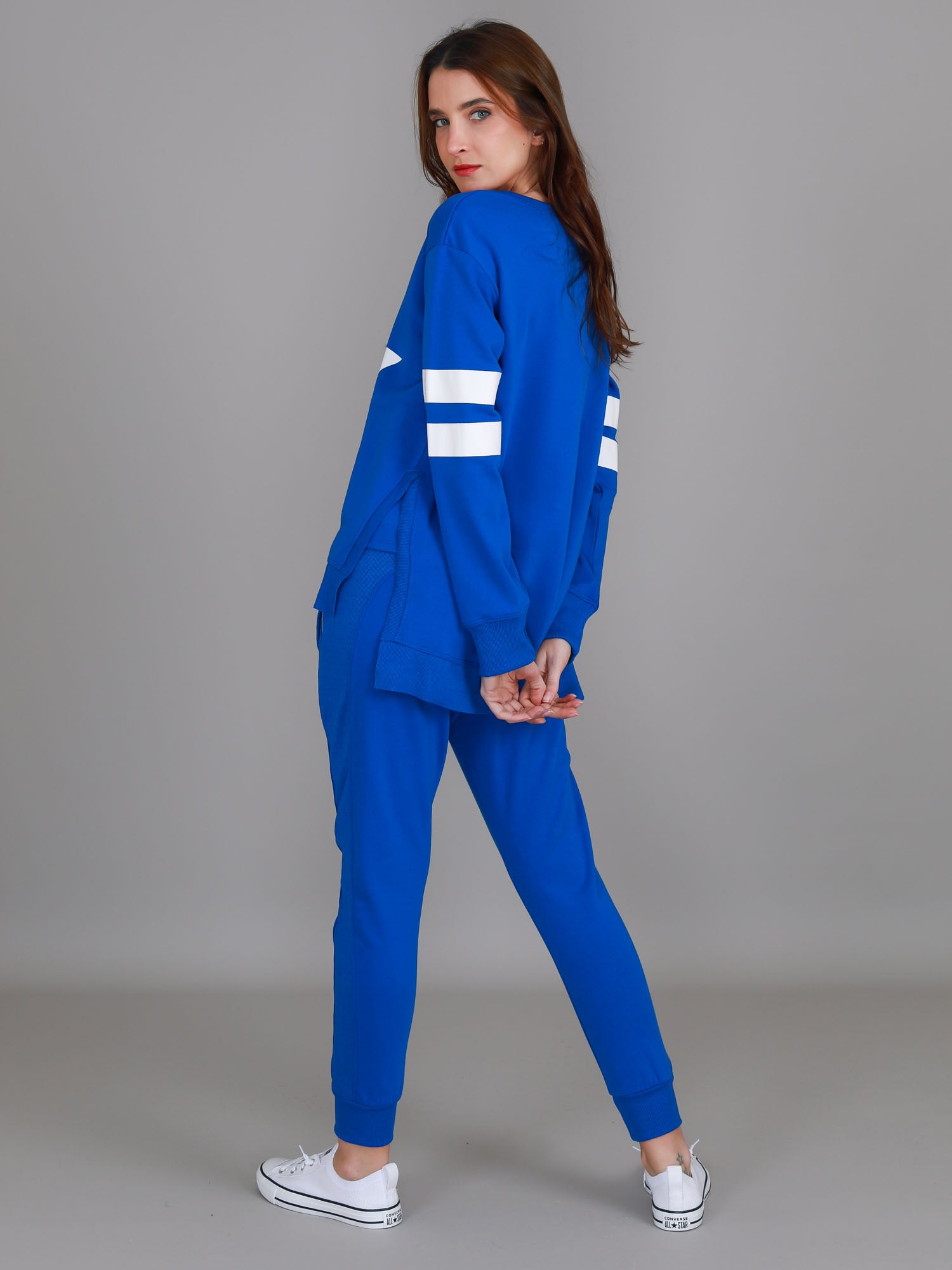 cobalt blue sweatshirt #color_sapphire