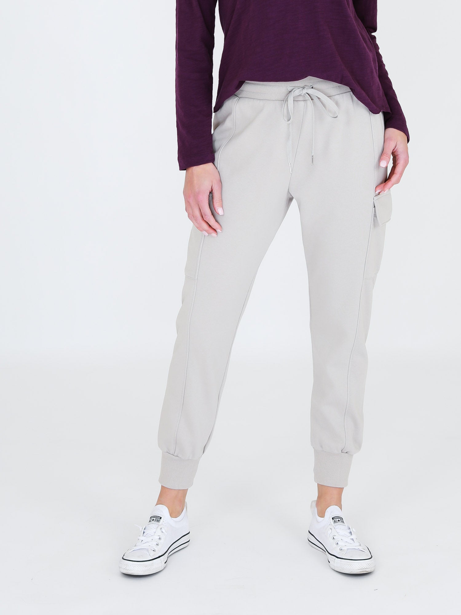 black sweat pants #color_angora