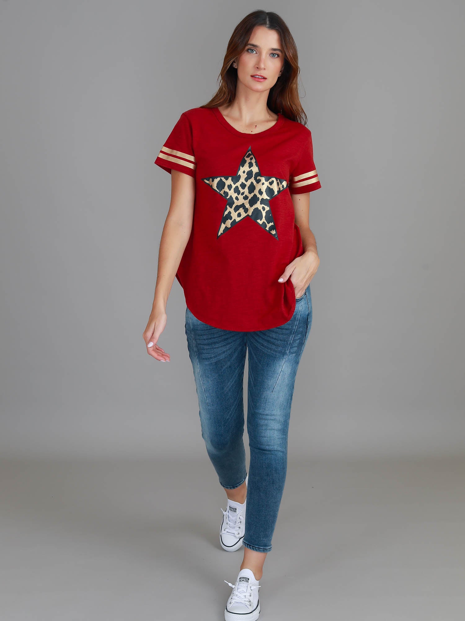 graphic red tee #color_cranberry