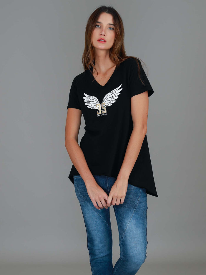 Leane 3S Wing Print V Neck T Shirt