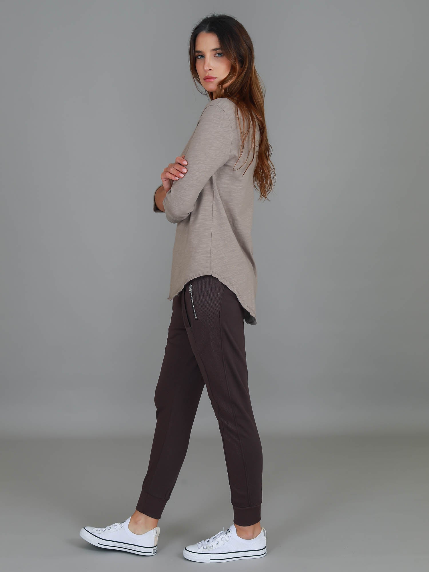 mid sleeve t shirt #color_latte