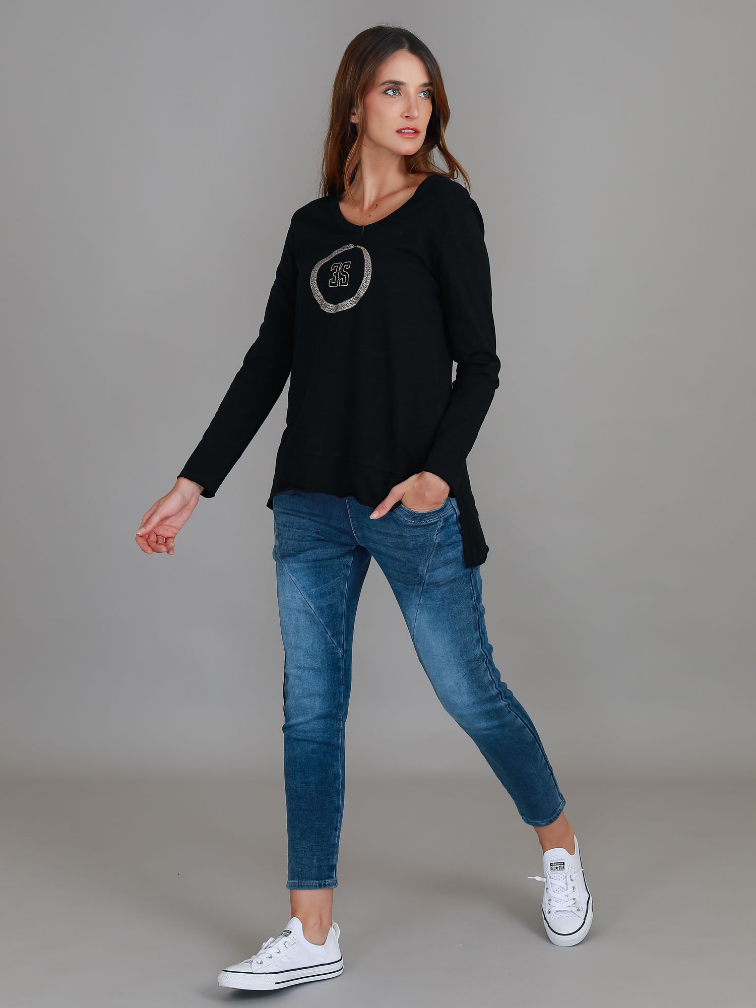 women's graphic t shirt #color_black