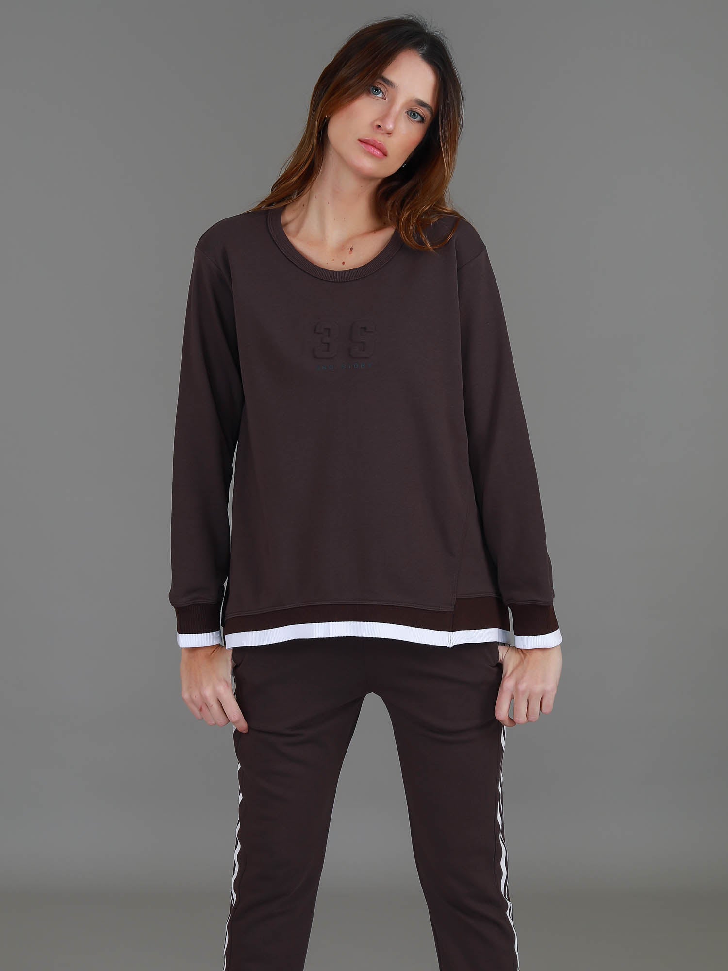 ladies tracksuit set #color_truffle