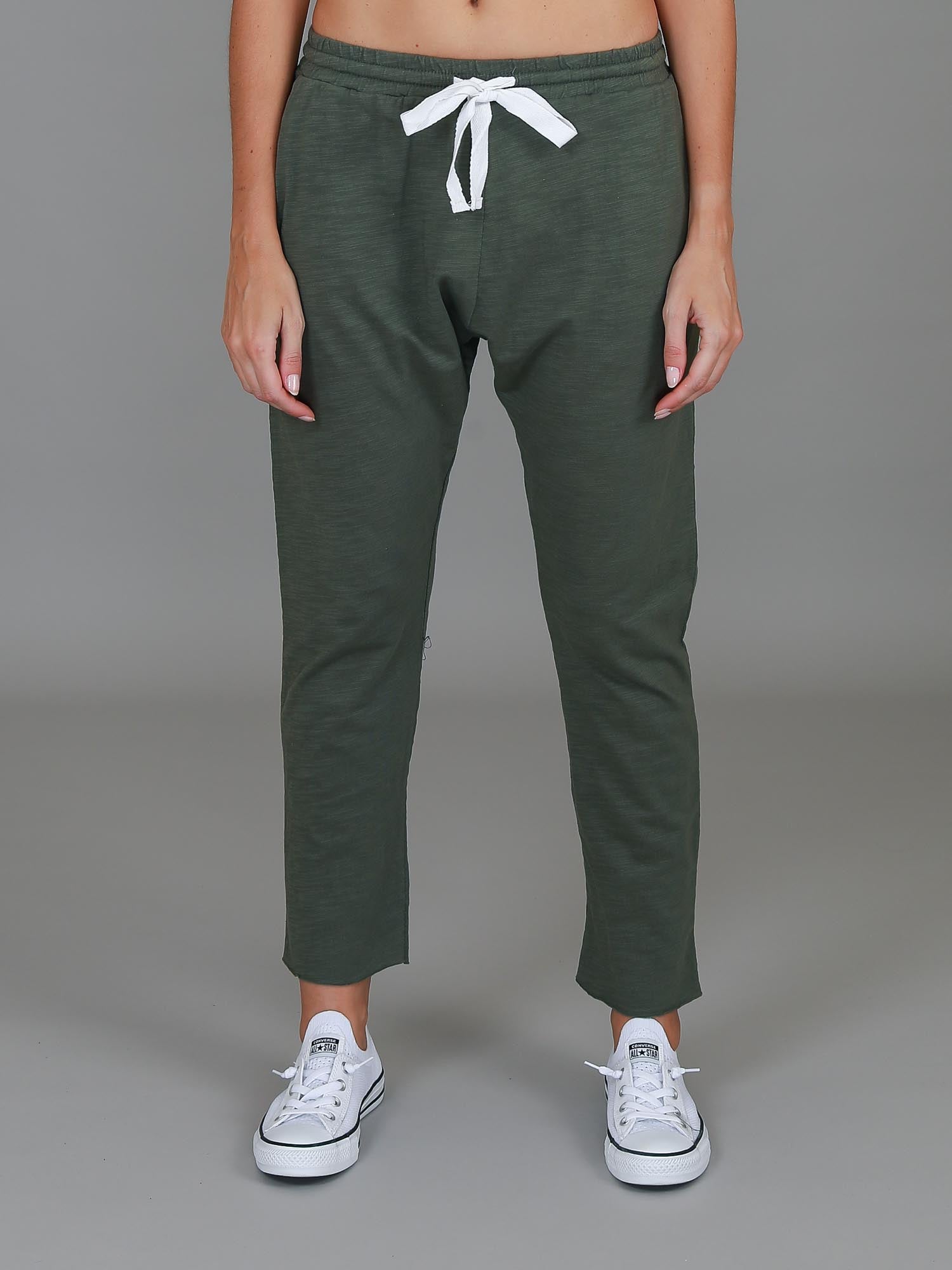 women's athletic joggers #color_woody