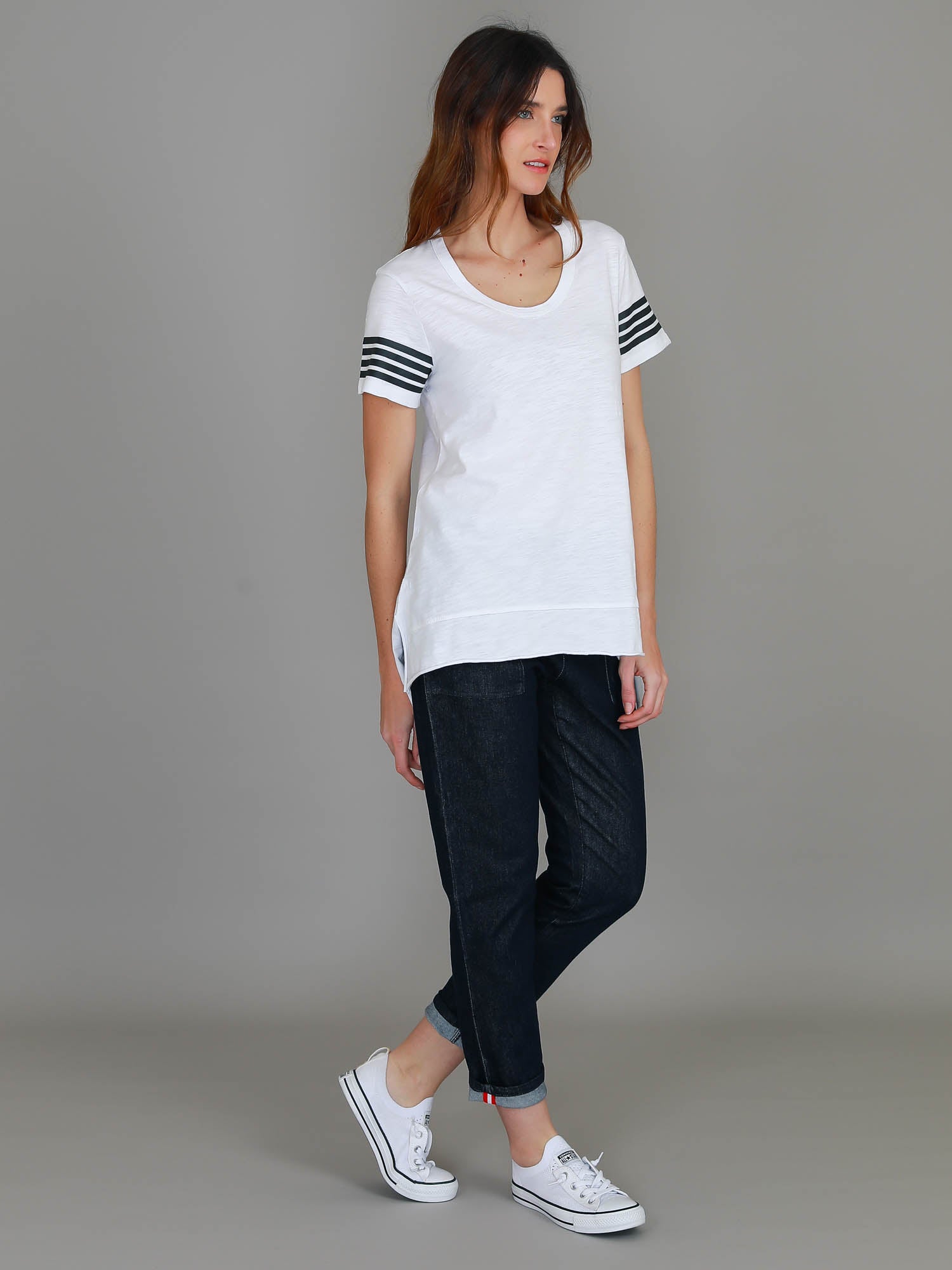 long white tee #color_white