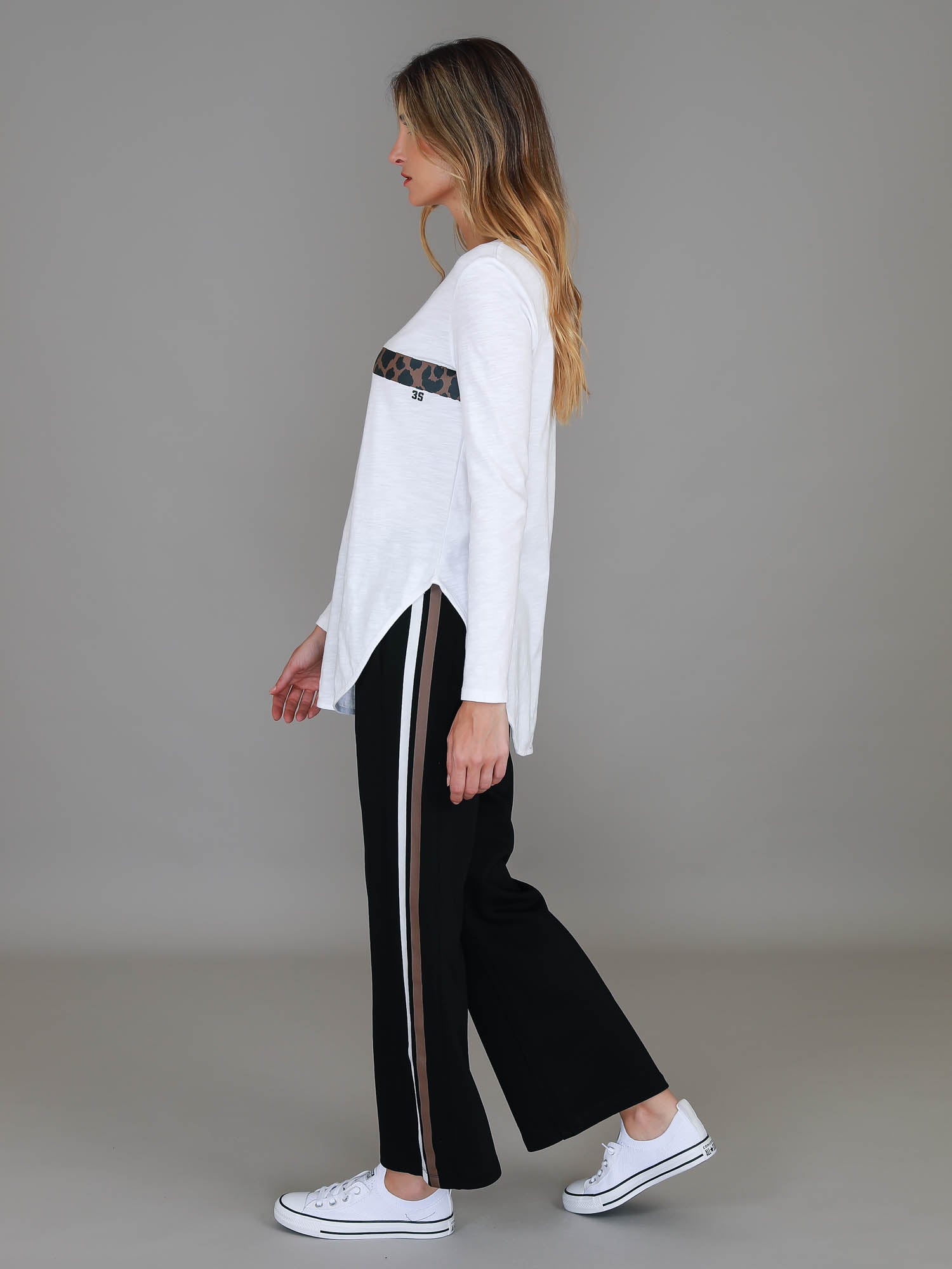 long sleeve tee #color_white