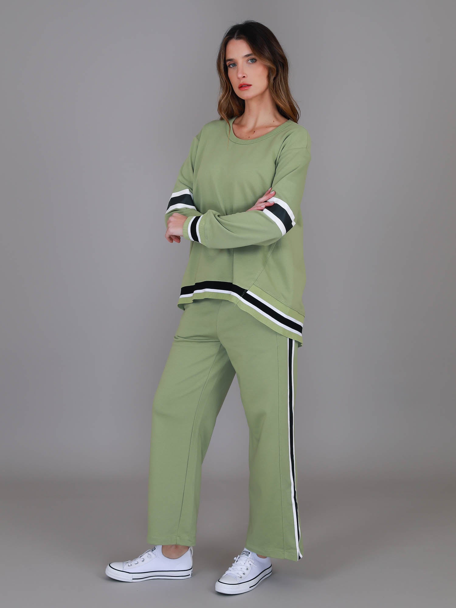 green crew neck sweatshirt #color_wasabi green