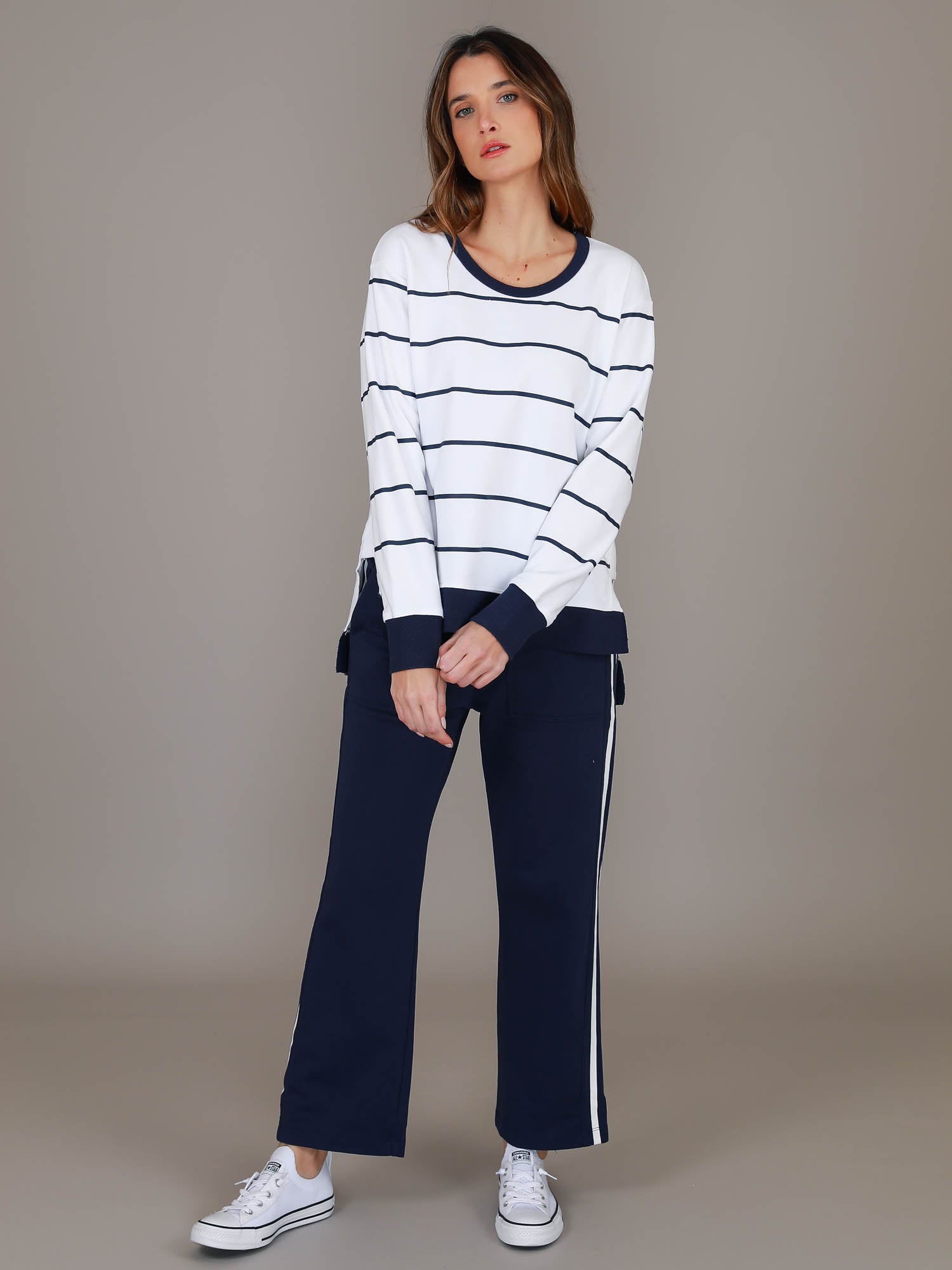 white striped sweatshirt #color_white