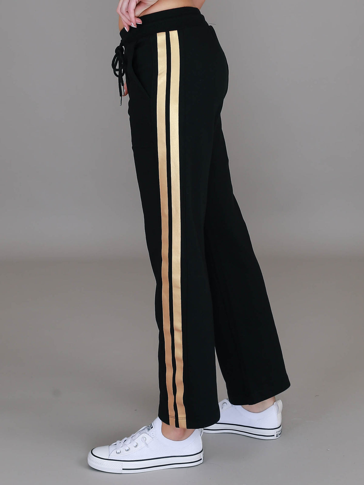 black side stripe sweatpants #color_black/gold