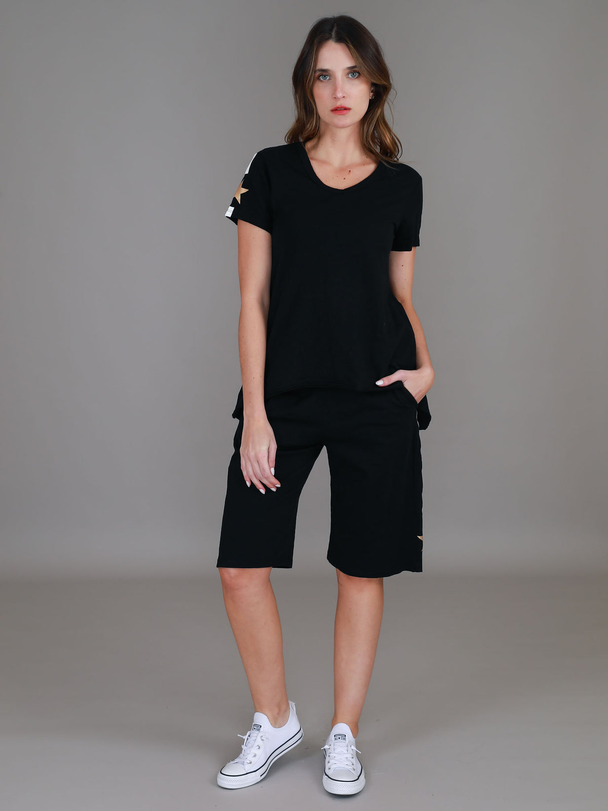 black short sleeve tee #color_black