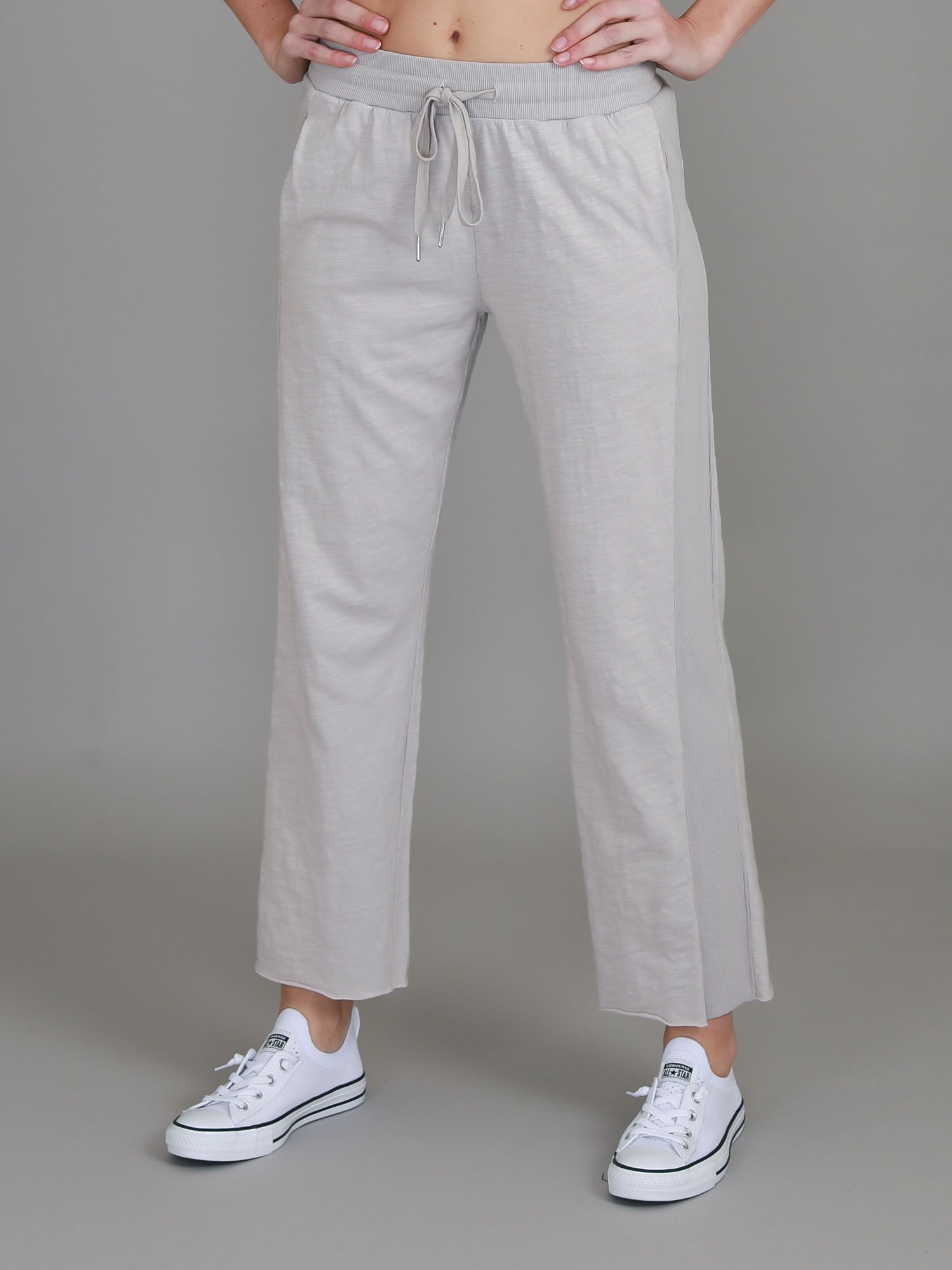straight leg jogger #color_angora