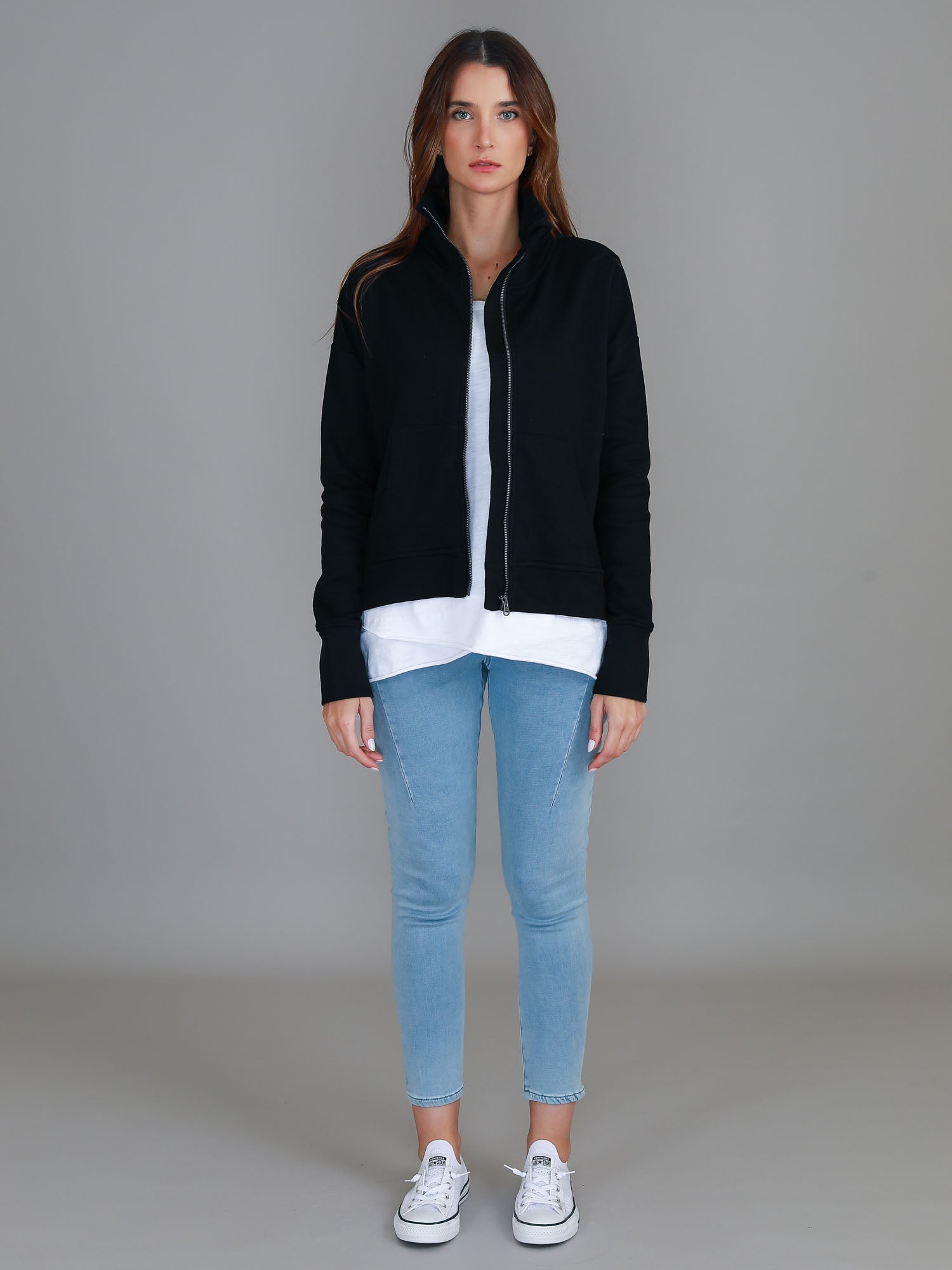 zip up #color_black