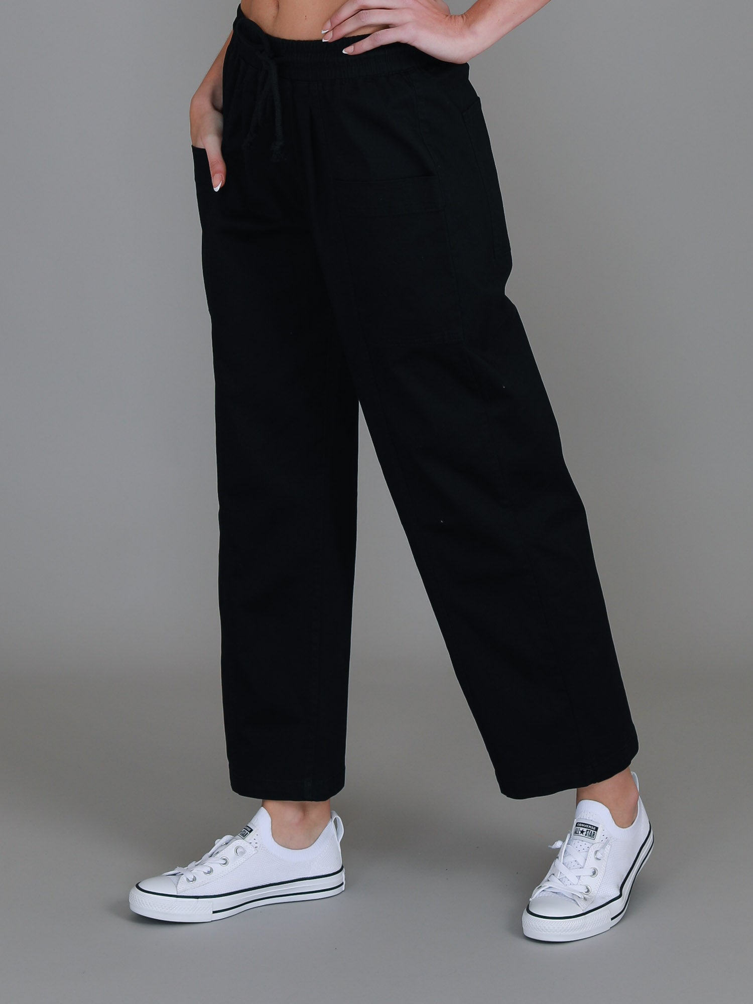 ladies cargo pants #color_black
