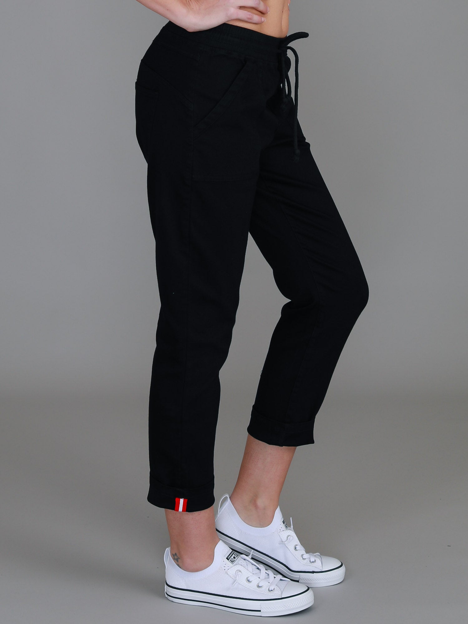 womens chinos #color_black