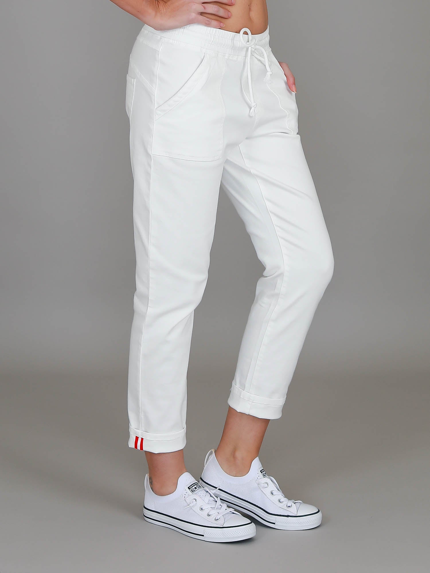 navy slacks #color_ivory white