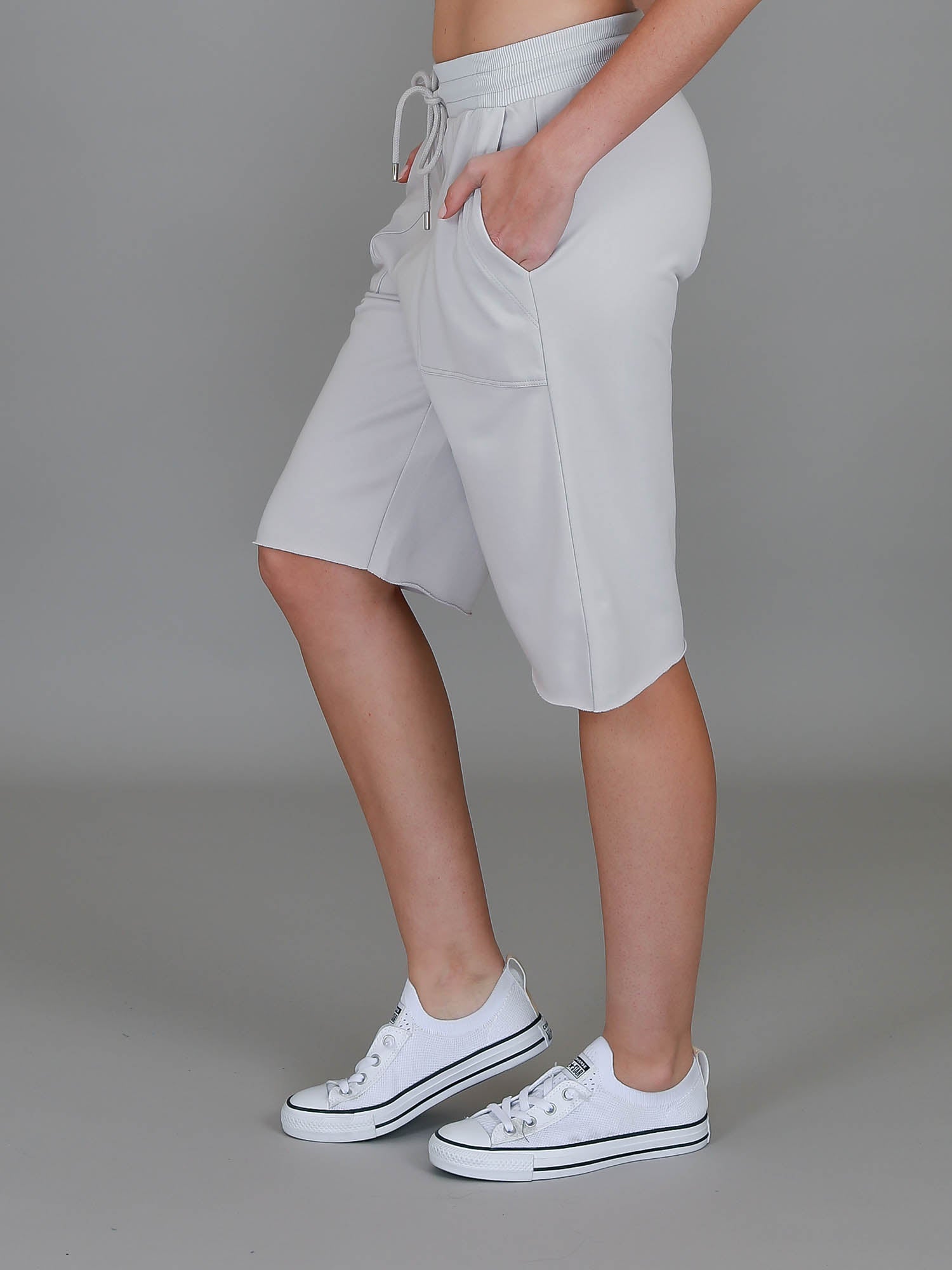 women knee length shorts #color_angora